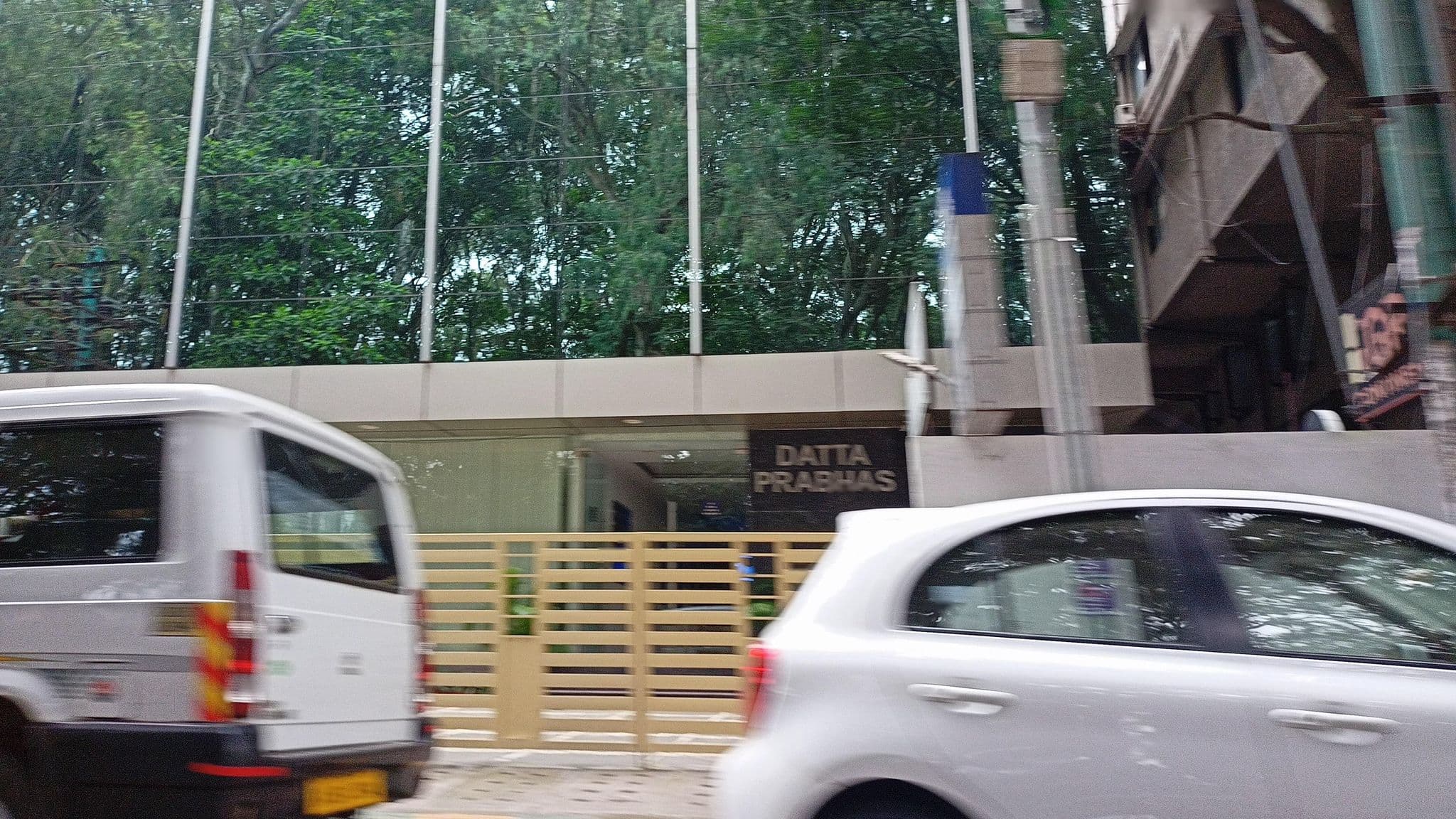 Street view near The Grand Continent, Bengaluru — © shanmugam (CC BY-SA · Mapillary)
