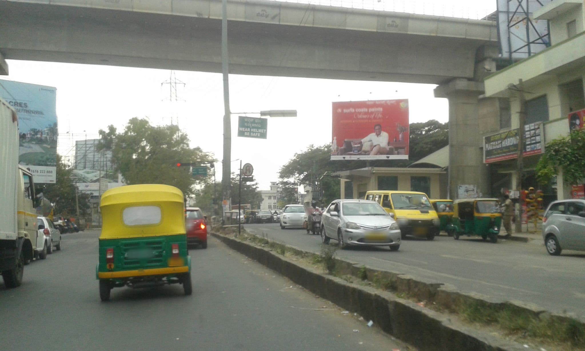 Street view near Hotel Classic Comfort, Bengaluru — © yogi (CC BY-SA · Mapillary)