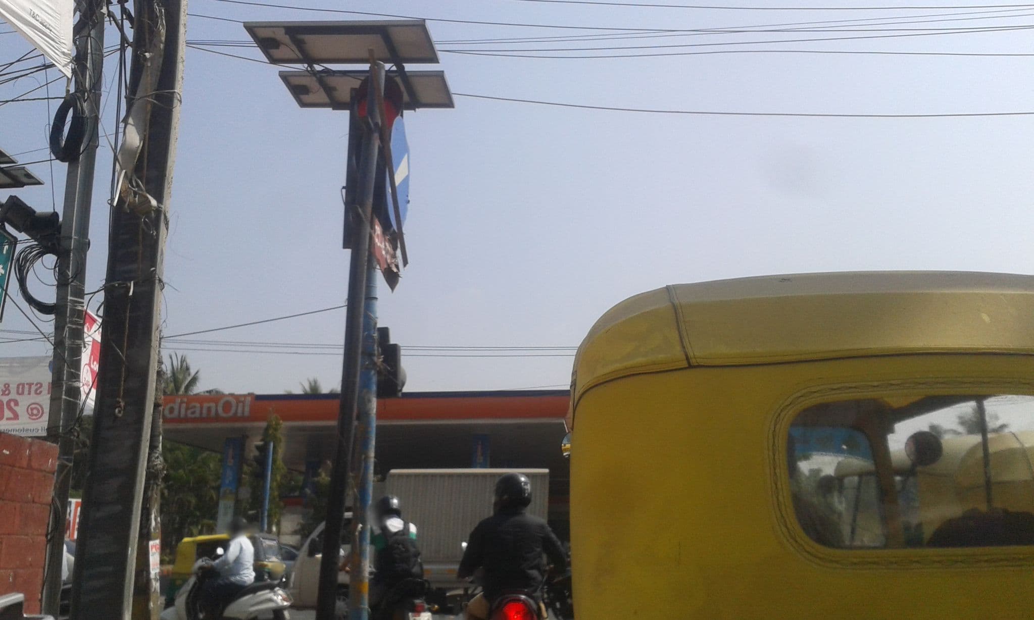Street view near OYO 24259 Hotel Blue Inn, Bengaluru — © yogi (CC BY-SA · Mapillary)