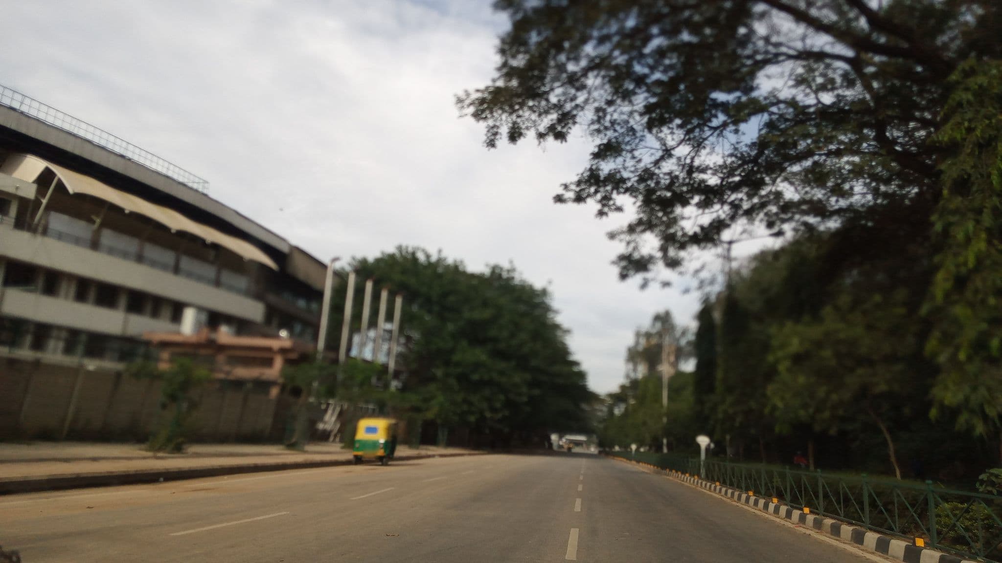 Street view near Lobos Hotel, Bengaluru — © pradeepbv (CC BY-SA · Mapillary)