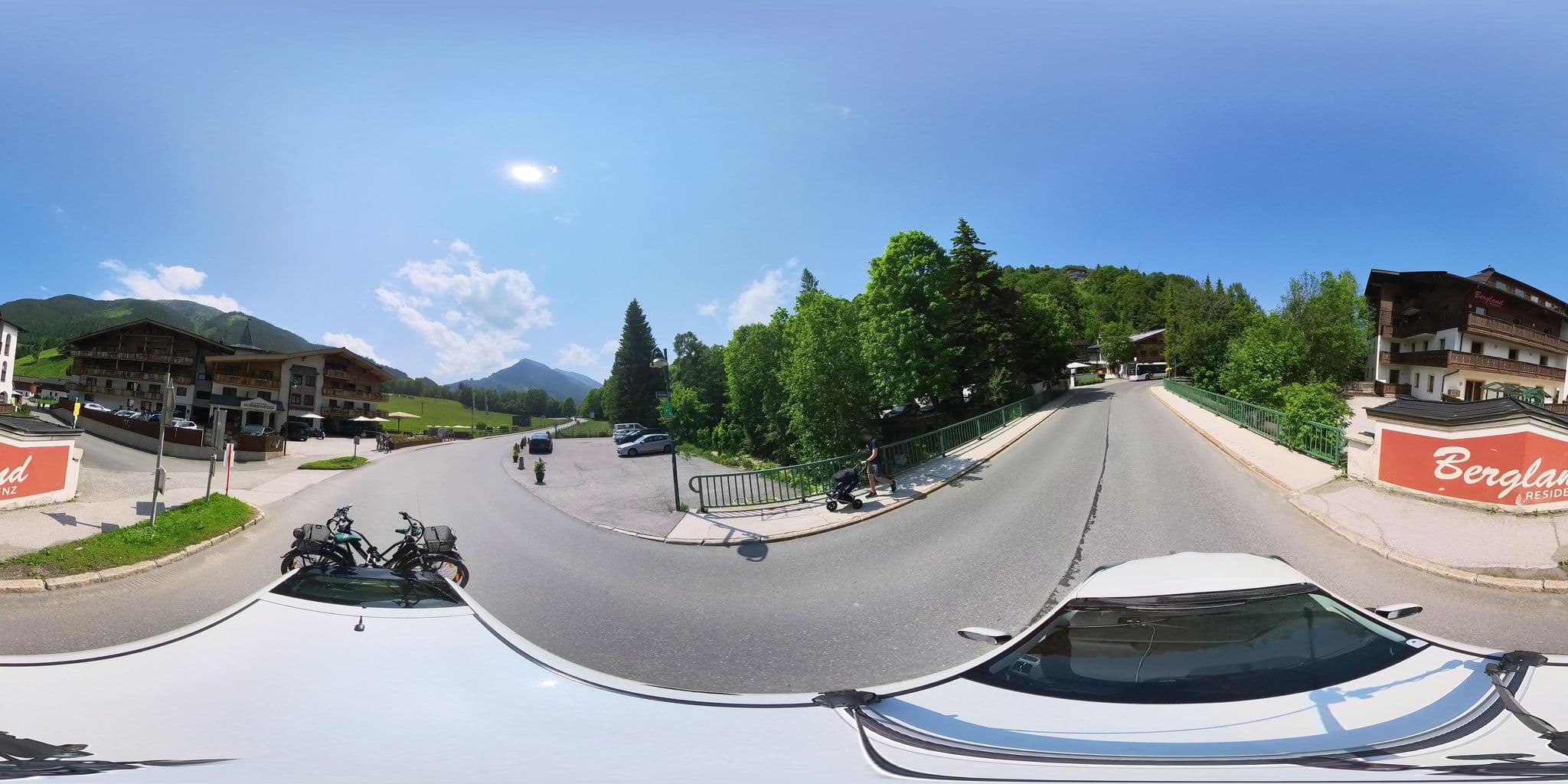 Street view near Hotel Wiesenegg, Hinterglemm — © osmplus_org (CC BY-SA · Mapillary)