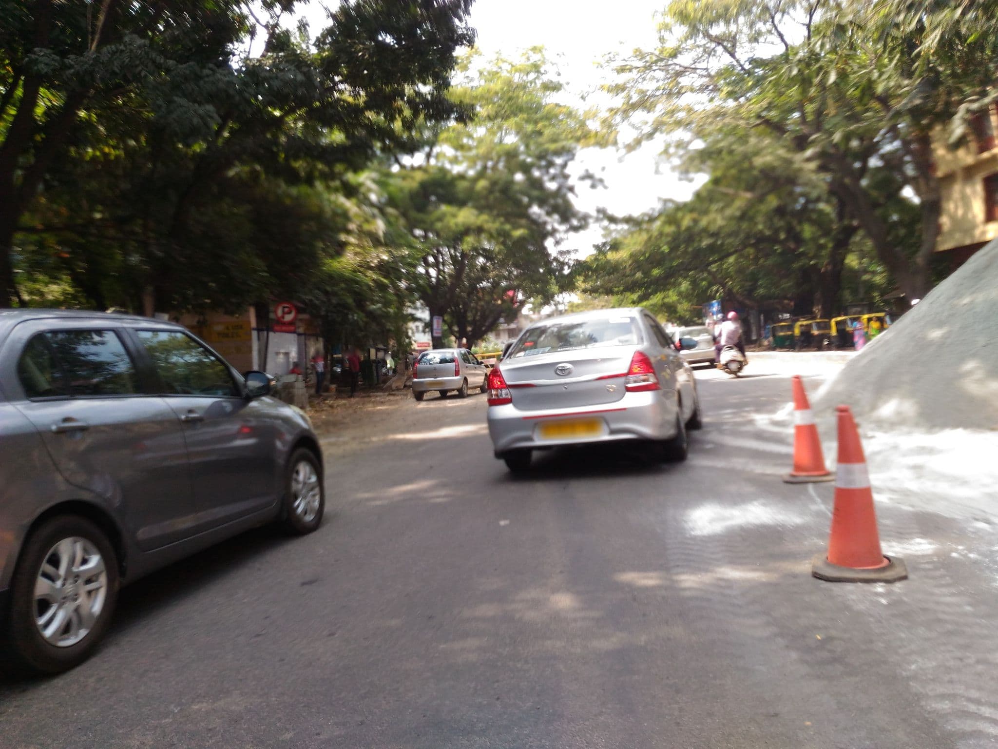 Street view near Hotel Sai Arcade, Bengaluru — © yogi (CC BY-SA · Mapillary)