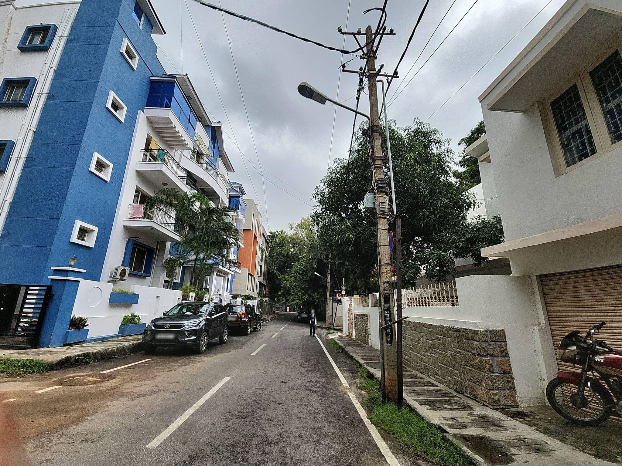 Street view near Melrose Apartments Services - Norris Road, Bengaluru — © adsiv (CC BY-SA · Mapillary)