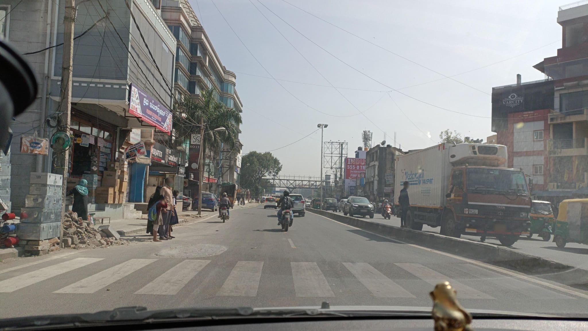 Street view near Hotel Ekaa, Bengaluru — © IBI (CC BY-SA · Mapillary)