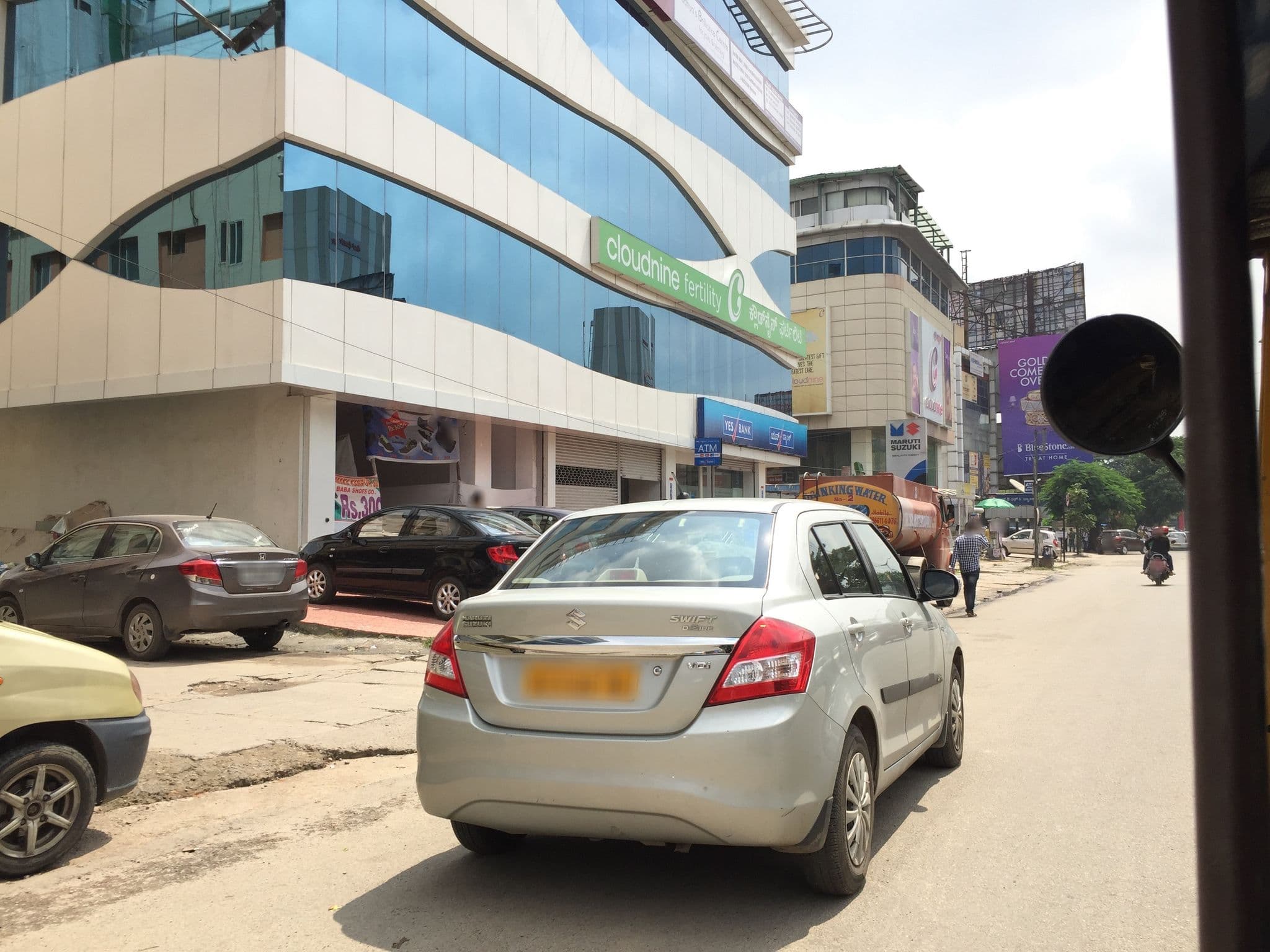 Street view near OYO Rooms HAL Airport, Bengaluru — © planemad (CC BY-SA · Mapillary)