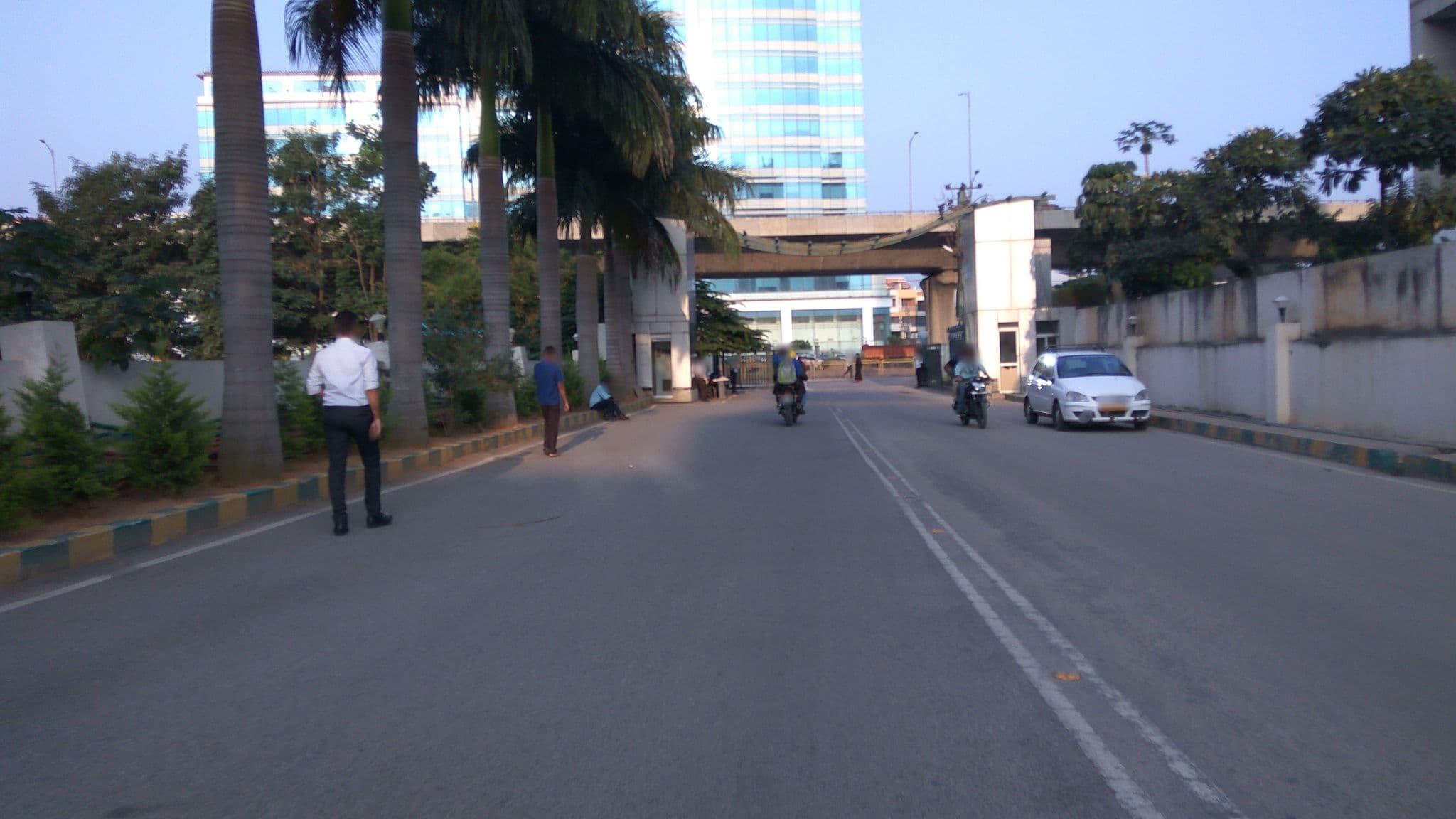Street view near ibis Bengaluru Hosur Road, Electronic City Phase I — © natarajakaveeti (CC BY-SA · Mapillary)