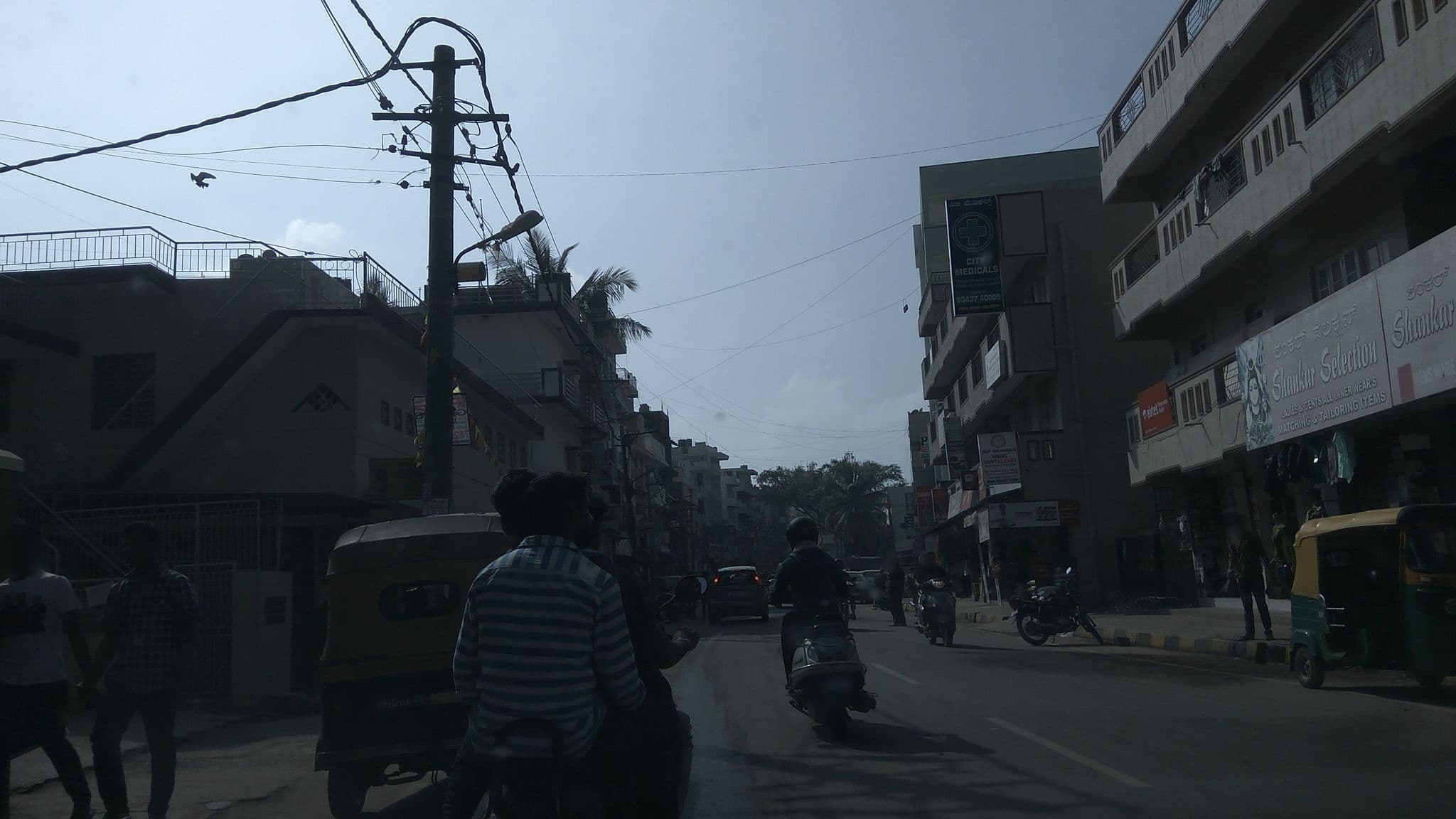 Street view near Sri Rama Luxury PG for Men, koppana Agrahara — © natarajakaveeti (CC BY-SA · Mapillary)