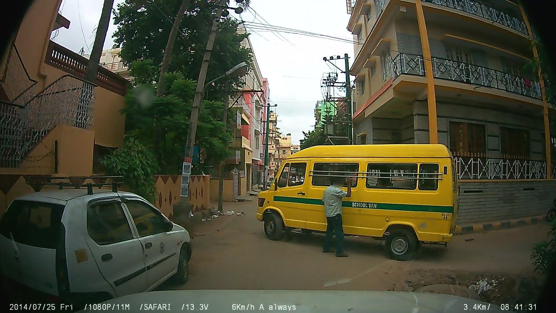 Street view near Mass Residancy, Bengaluru — © johnichan (CC BY-SA · Mapillary)