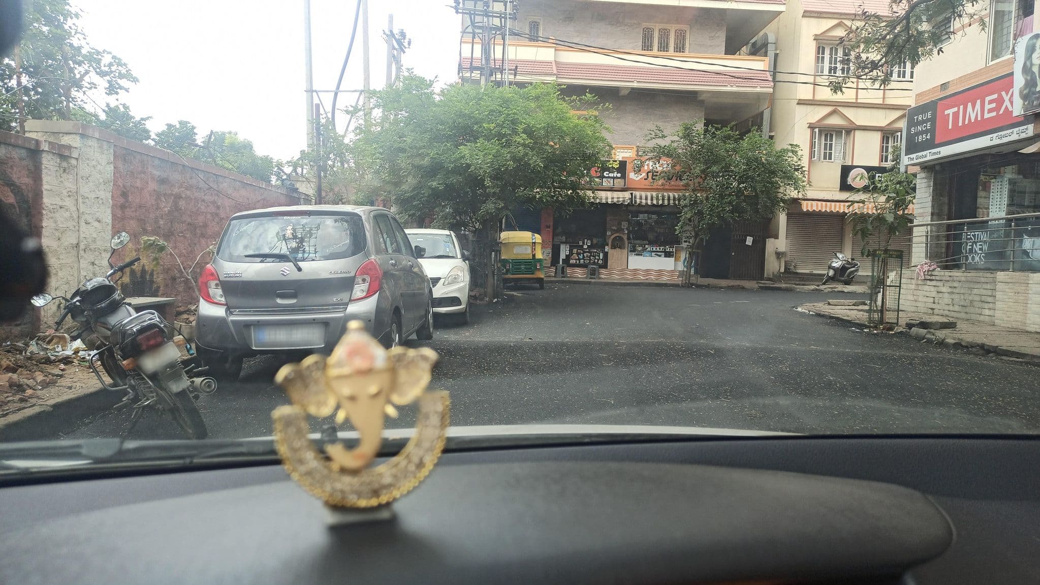 Street view near OYO Rooms, Bengaluru — © IBI (CC BY-SA · Mapillary)