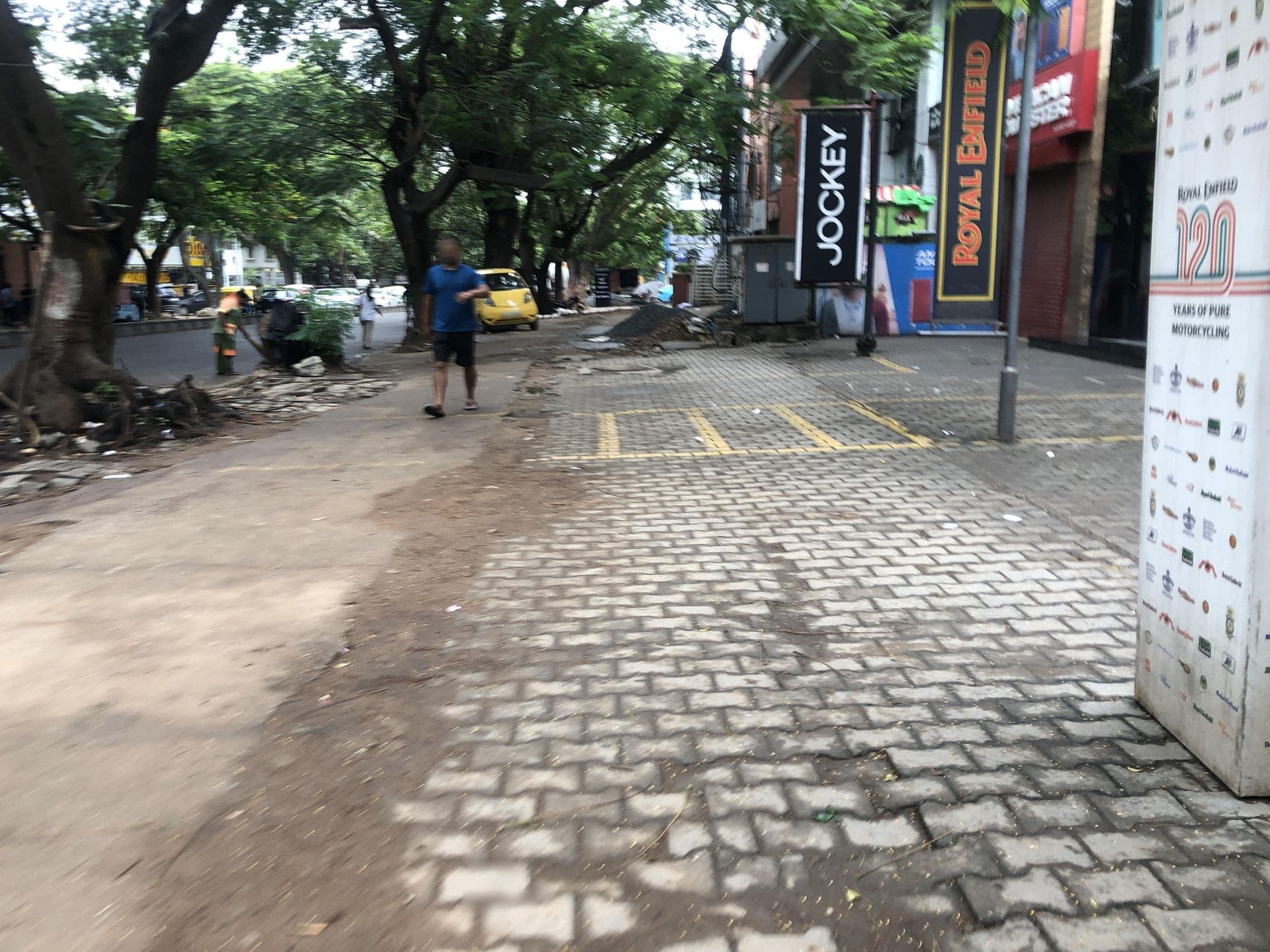 Street view near Silicon Woods Service Apartments Bangalore, Bengaluru — © olily (CC BY-SA · Mapillary)
