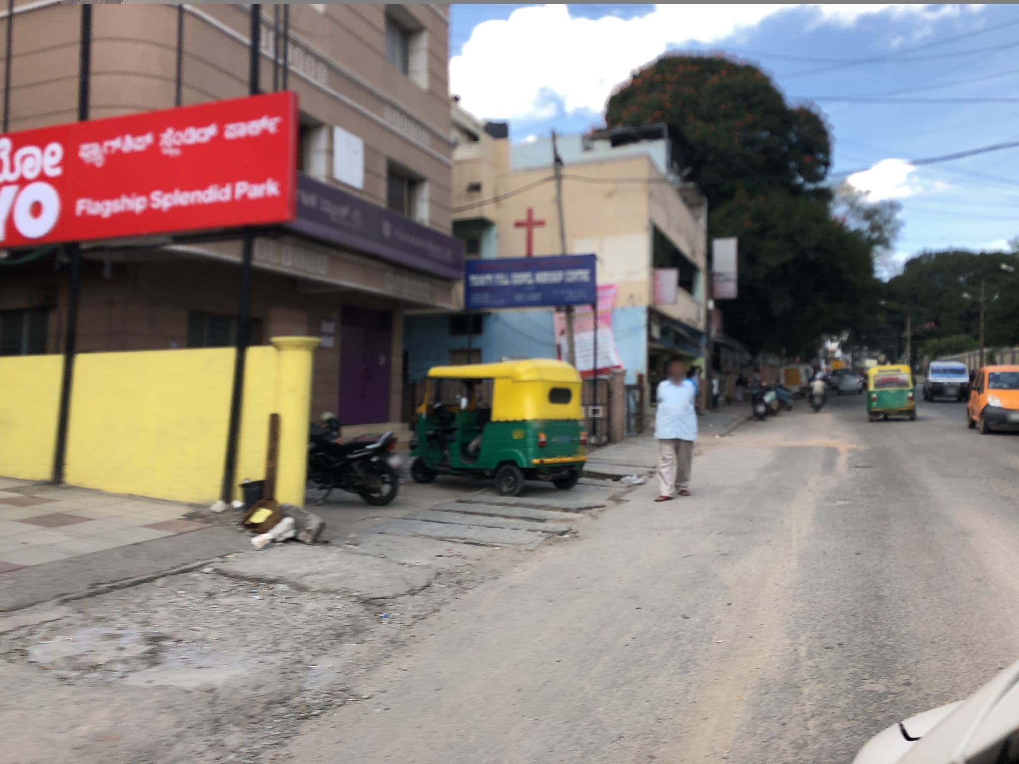 Street view near The Splendour Park, Bengaluru — © yellowracer (CC BY-SA · Mapillary)