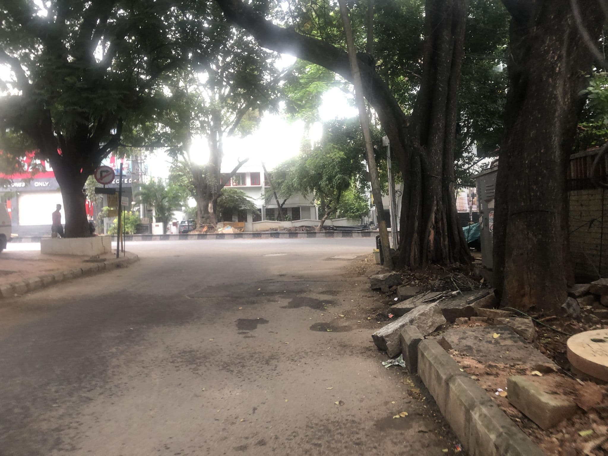 Street view near Earthen Symphony, Bengaluru — © olily (CC BY-SA · Mapillary)