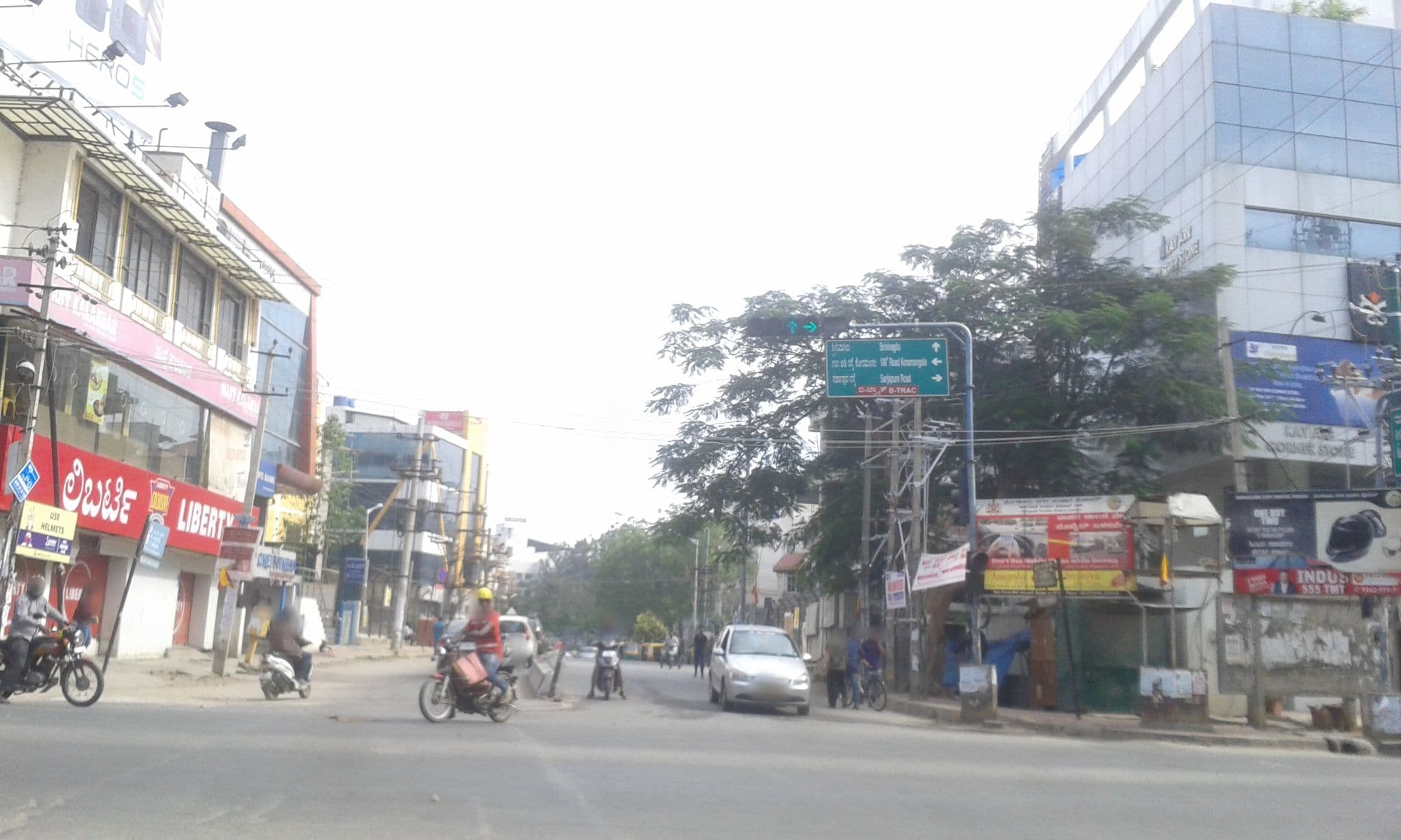 Street view near Silic Rest, Bengaluru — © yogi (CC BY-SA · Mapillary)