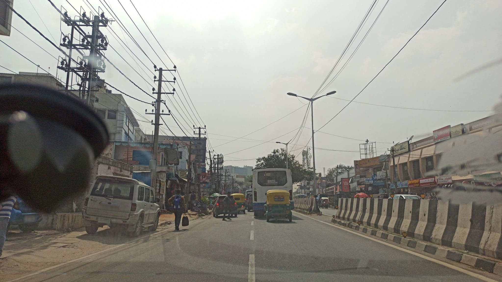 Street view near Treebo Rotano Suites, Yelahanka — © IBI (CC BY-SA · Mapillary)