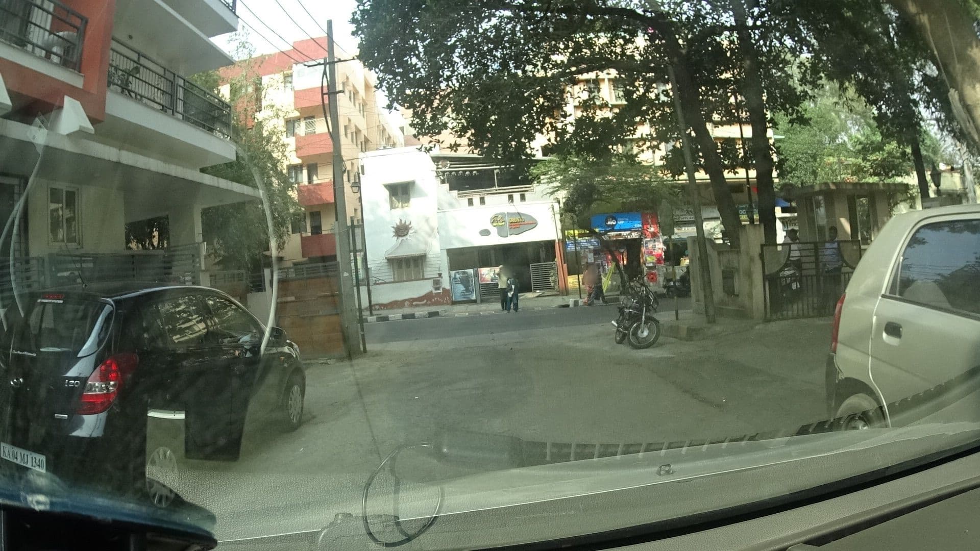 Street view near Shantiniketan Group Of Ladies Hostels, Bengaluru — © ranjithjoy (CC BY-SA · Mapillary)