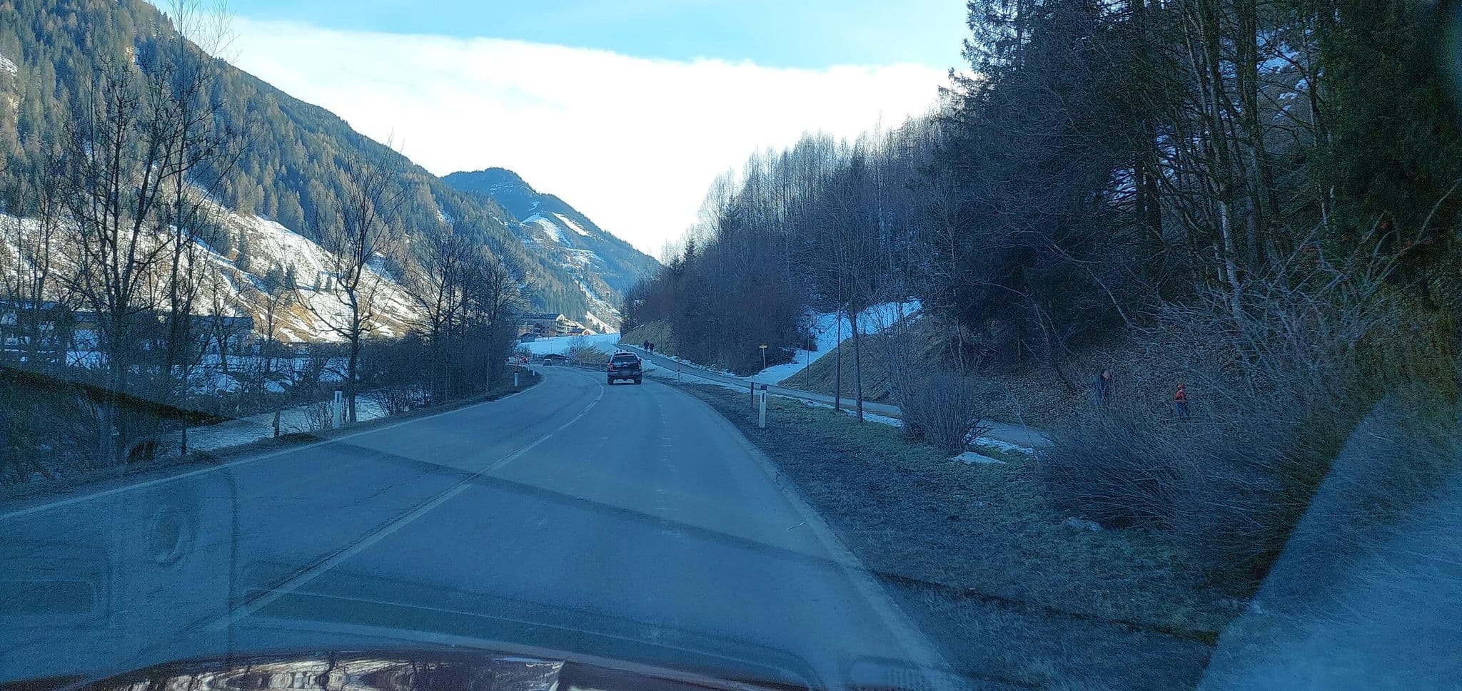 Street view near Hotel Garni Kaiserhof, Rauris — © gzin (CC BY-SA · Mapillary)