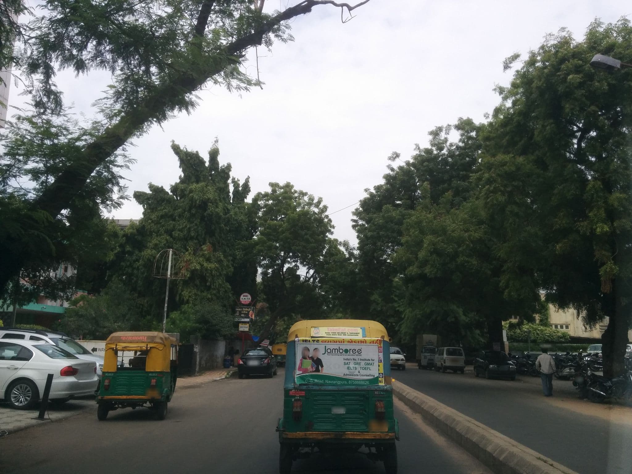 Street view near Antarim Hotel, Ahmedabad — © shravan91 (CC BY-SA · Mapillary)