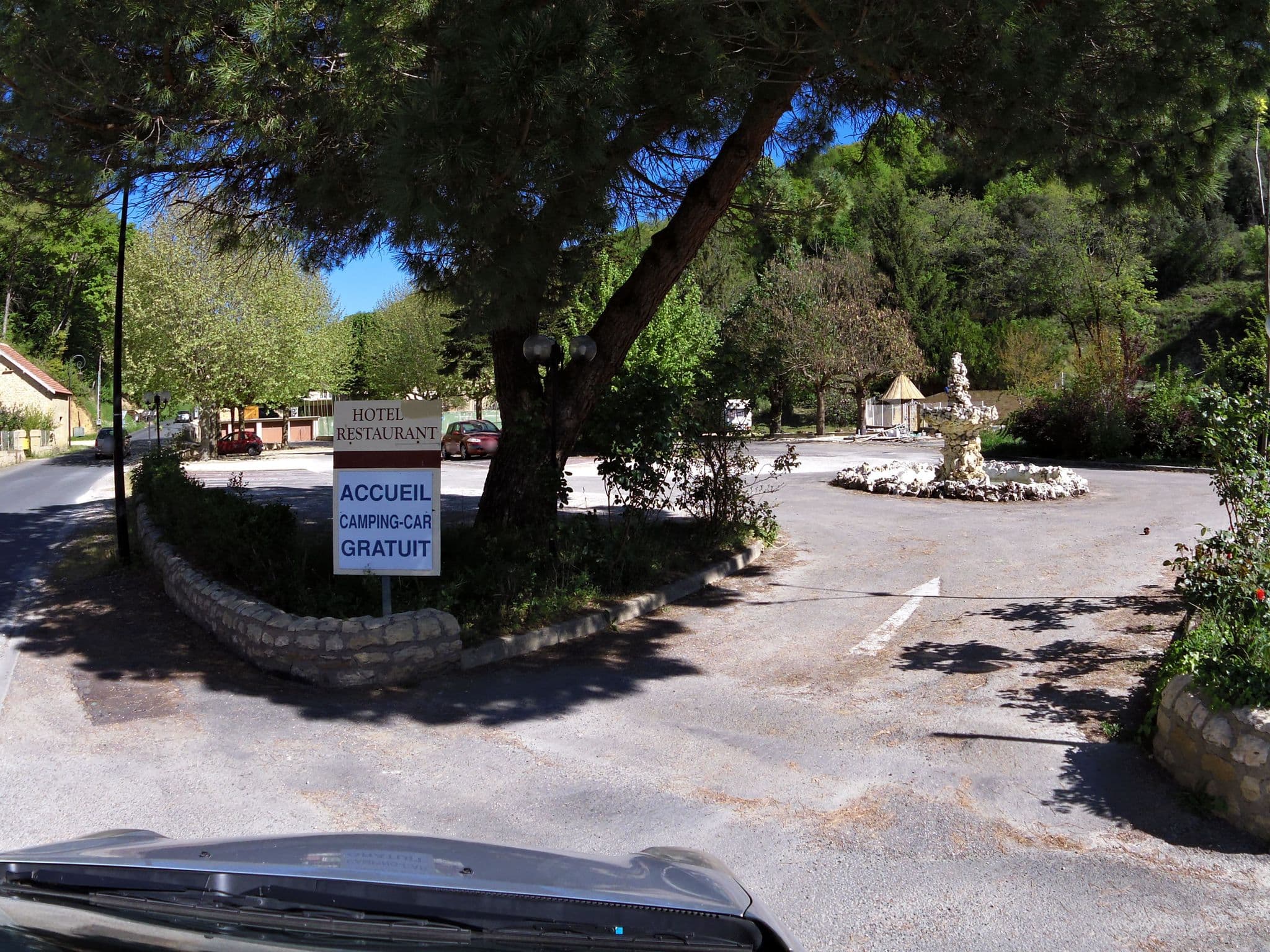 Street view near Le Rouffillac, Carsac-Aillac — © zors1843 (CC BY-SA · Mapillary)