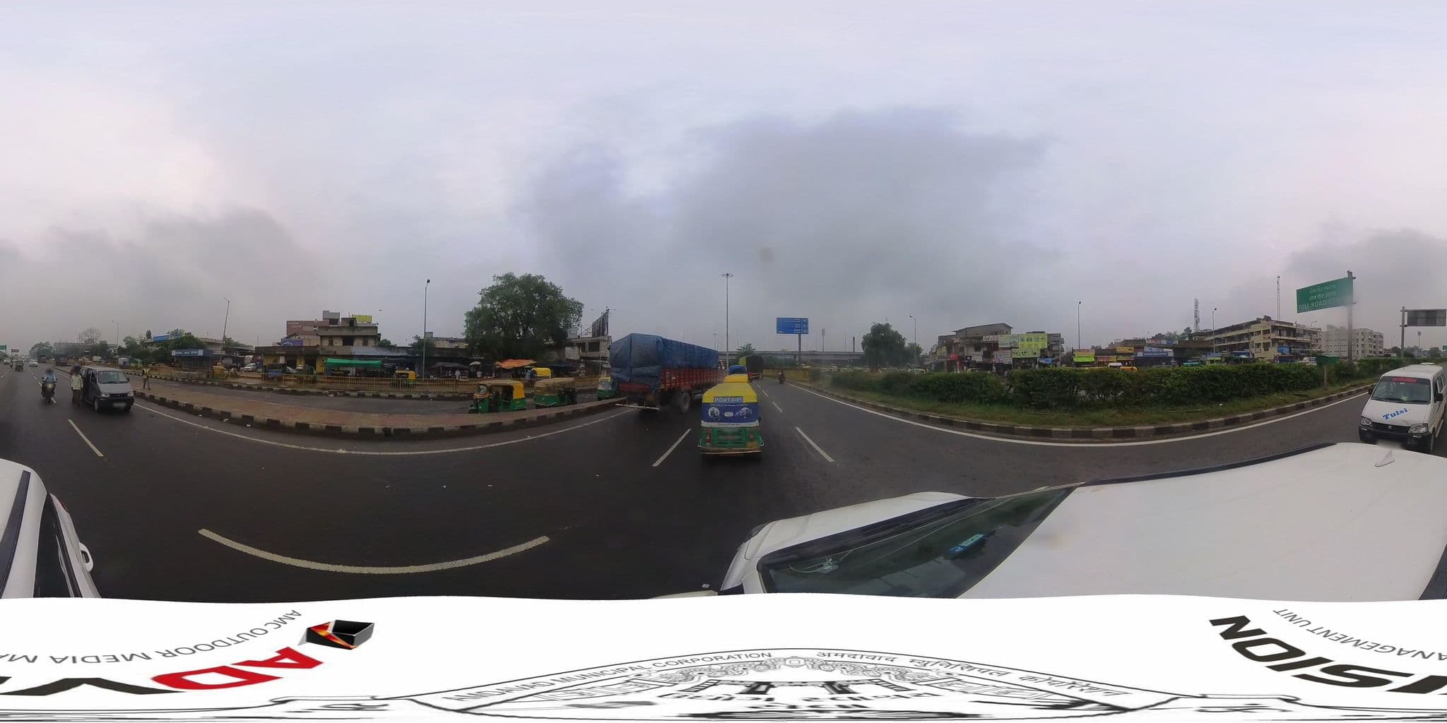 Street view near Simla Guest House, Ahmedabad — © skysign (CC BY-SA · Mapillary)