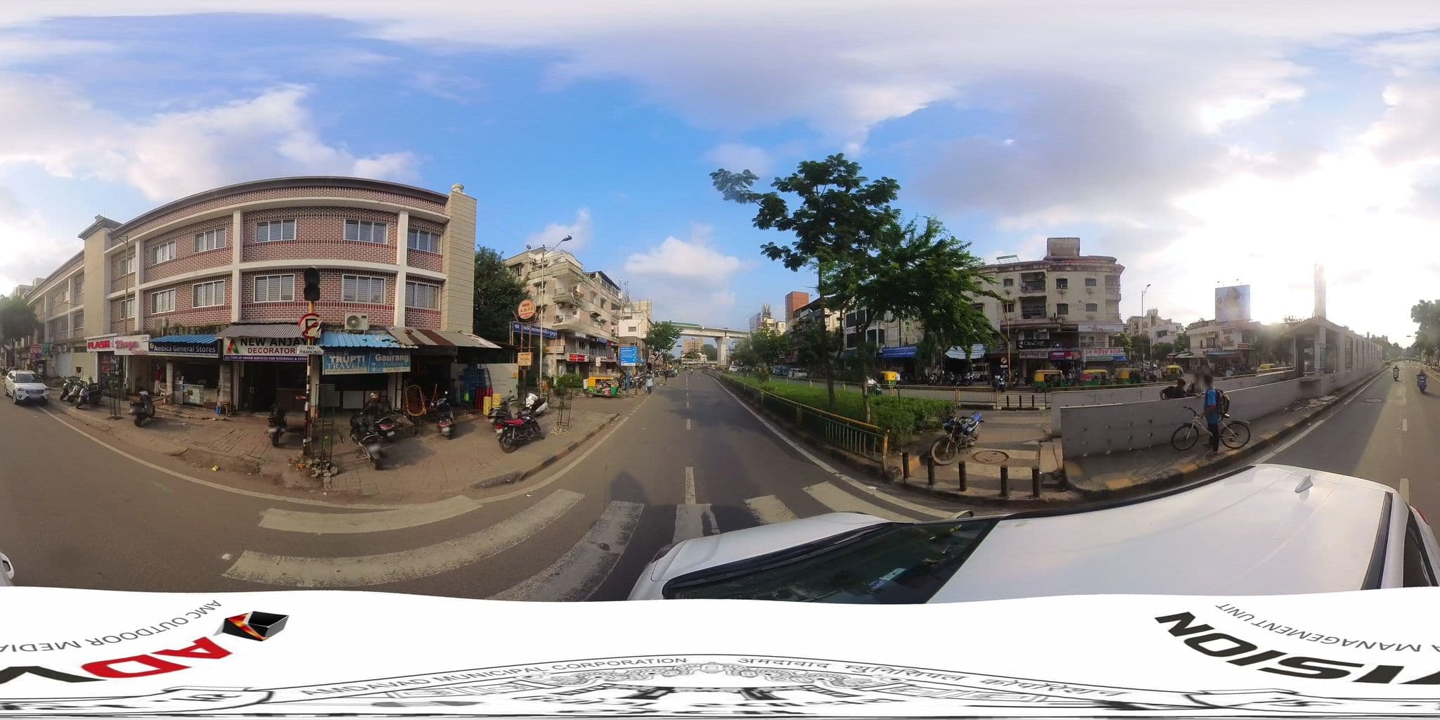 Street view near Moscow Hotel, Ahmedabad — © skysign (CC BY-SA · Mapillary)