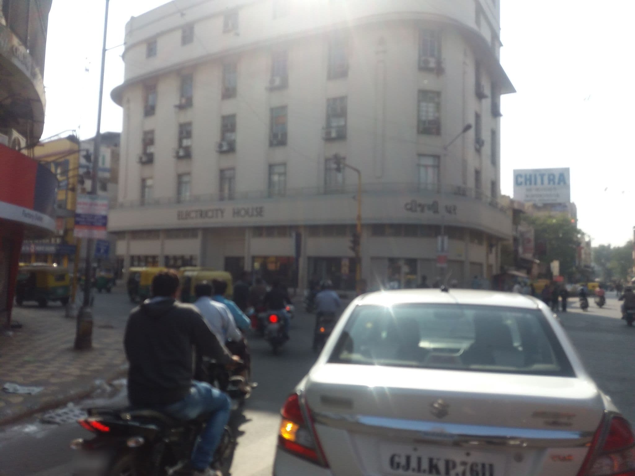 Street view near Hotel Sahil, Ahmedabad — © smitamishra (CC BY-SA · Mapillary)