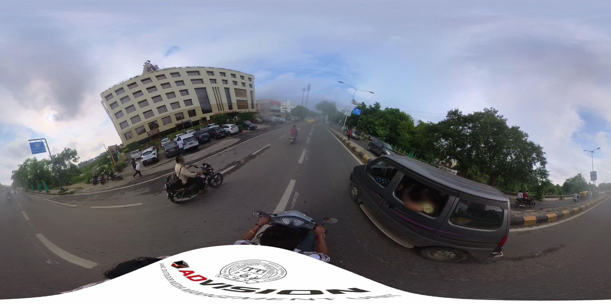 Street view near Hotel Silver Cloud, Ahmadabad Cantonment — © skysign (CC BY-SA · Mapillary)