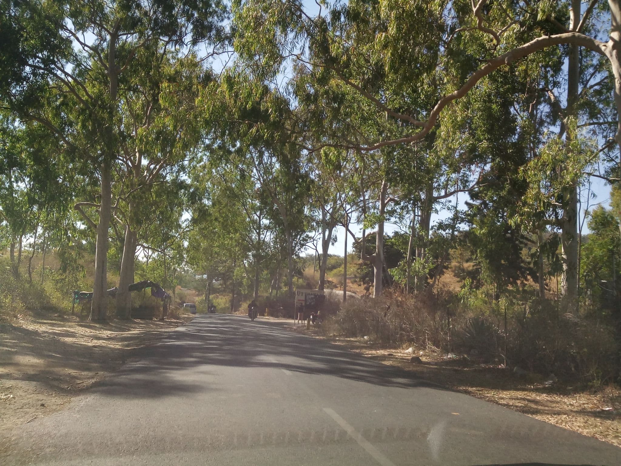 Street view near Riddhi Siddhi Bungalow, Ābu — © shravan91 (CC BY-SA · Mapillary)