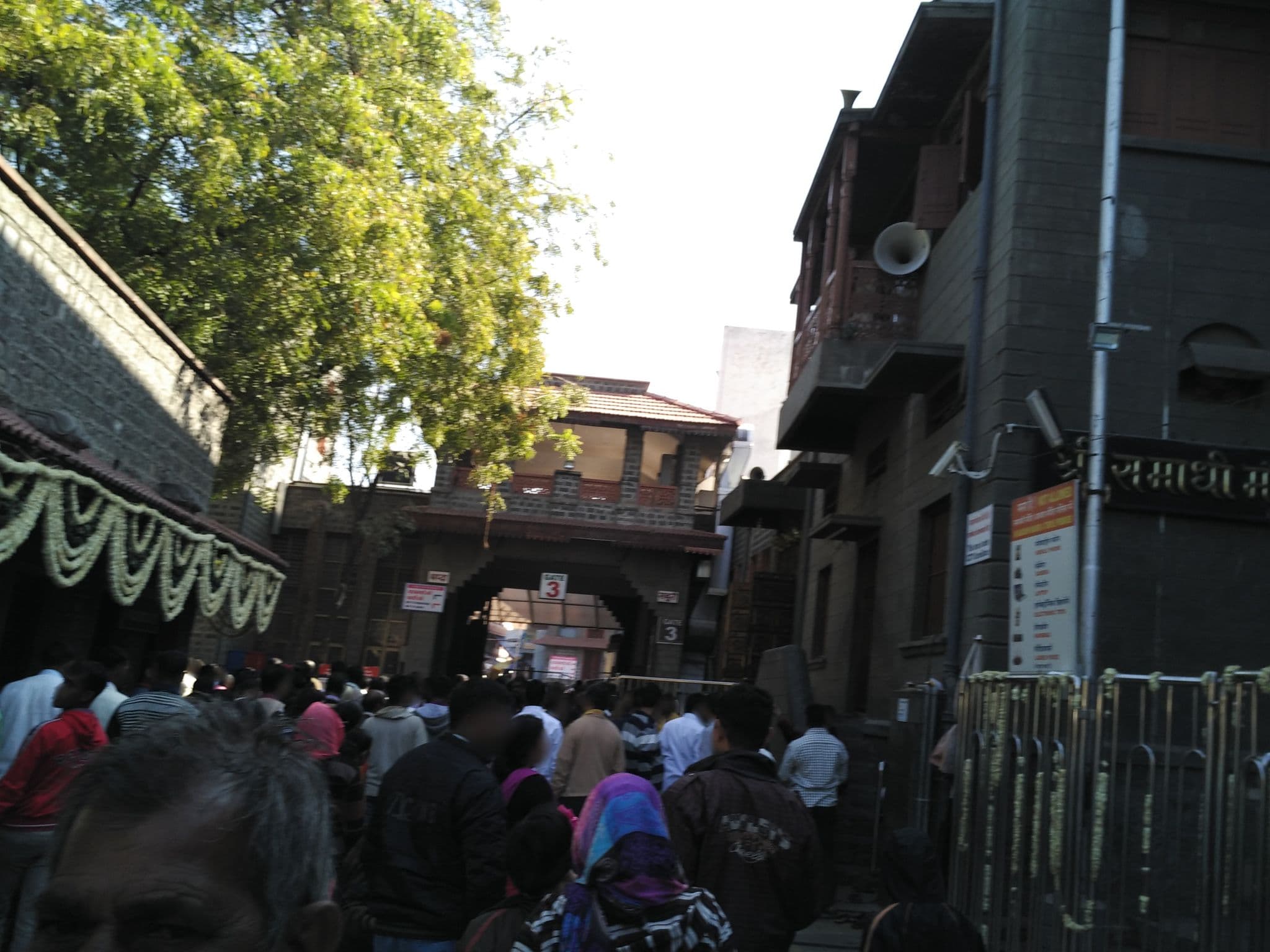 Street view near Hotel Sai Smaran, Shirdi — © alokprajapati (CC BY-SA · Mapillary)