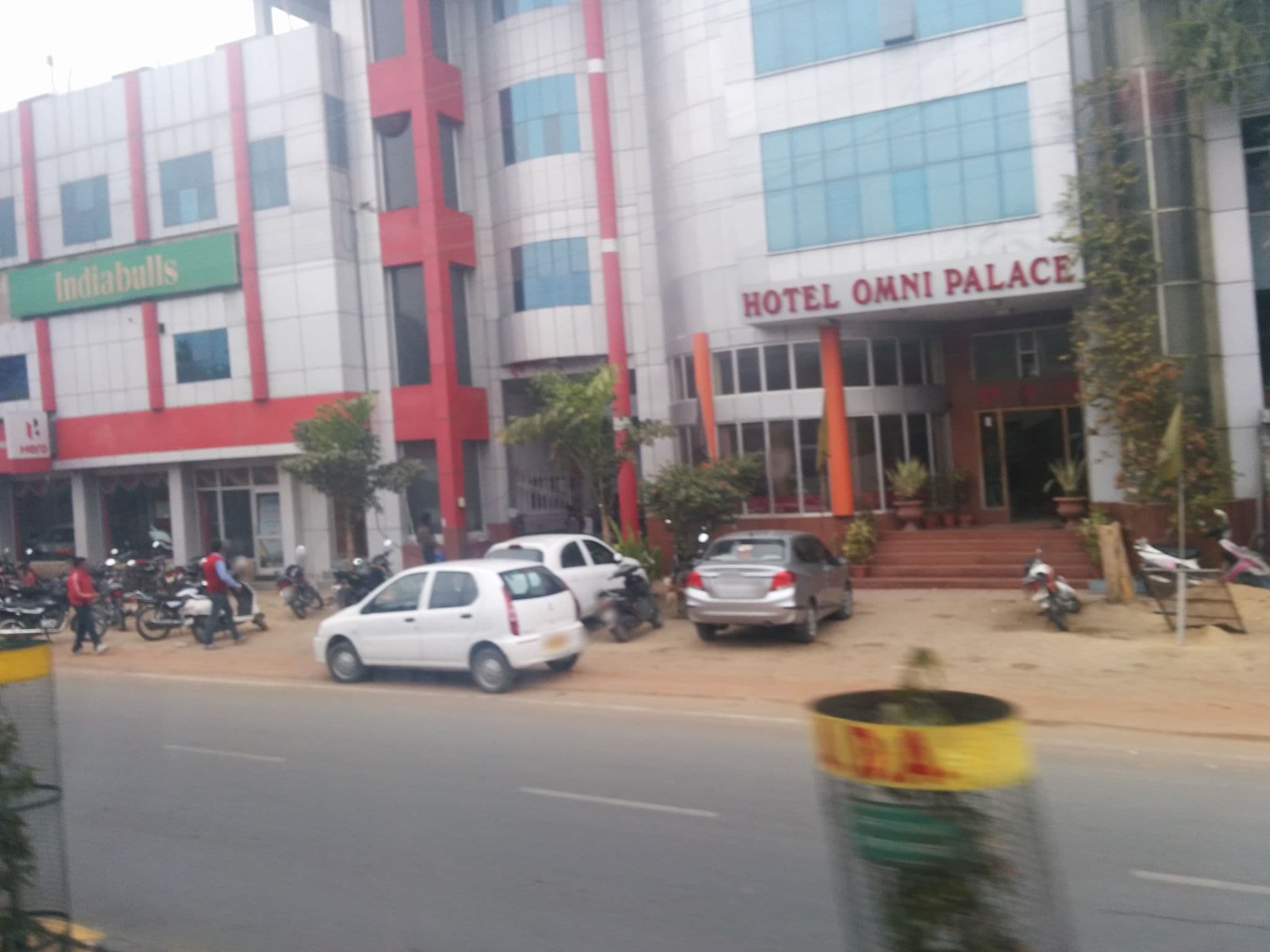 Street view near Rooms Near Bus Stand, Ajmer — © sashazykov (CC BY-SA · Mapillary)