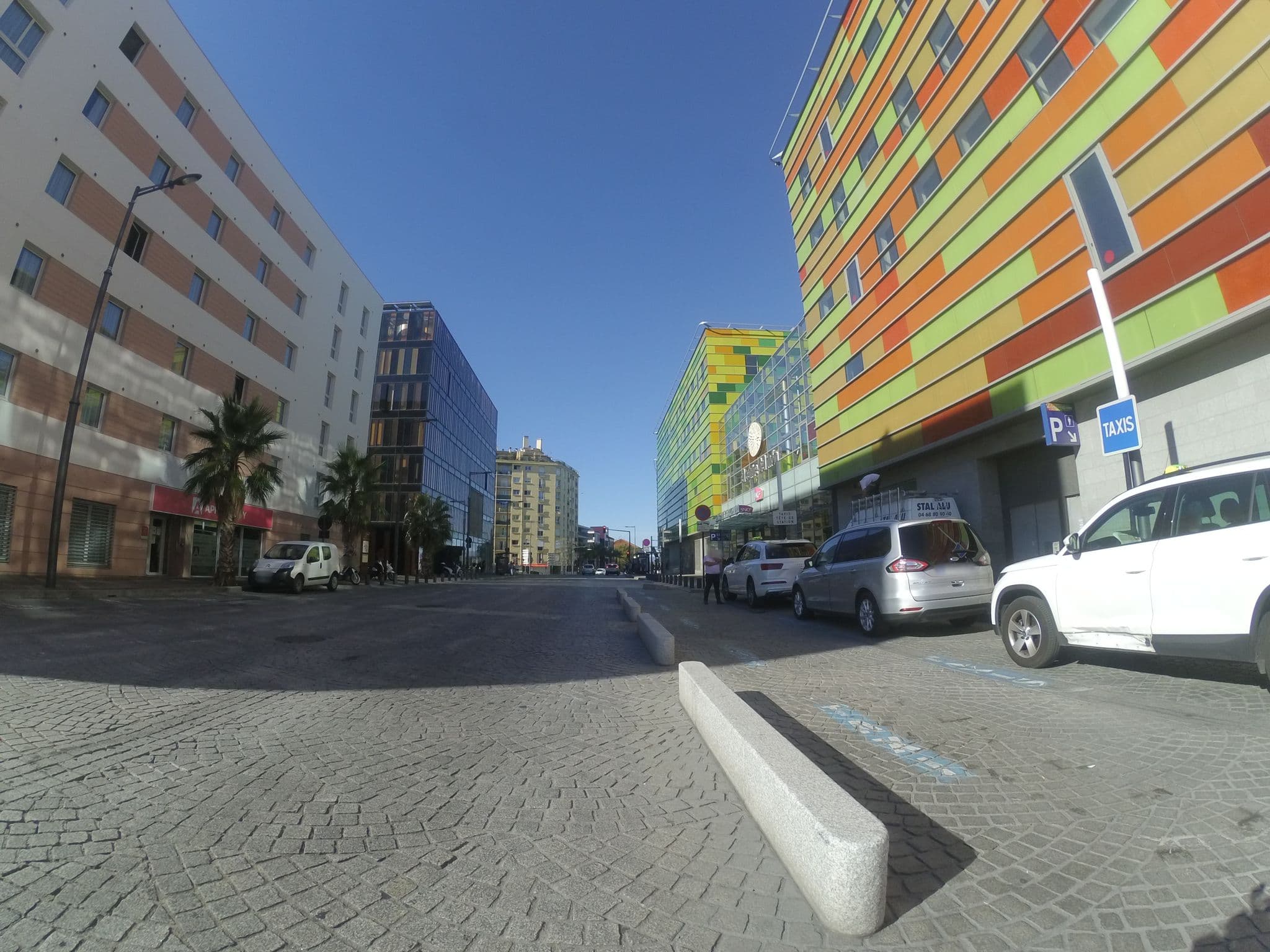 Street view near Appart'City Perpignan Centre Gare, Perpignan — © ray66 (CC BY-SA · Mapillary)