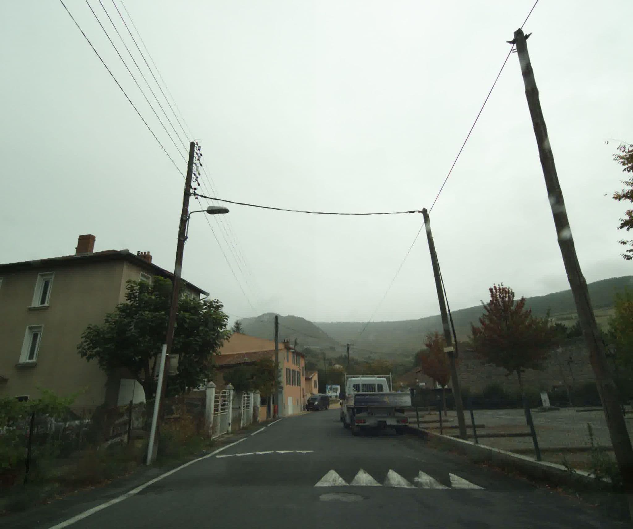 Street view near CAMPING-CAR PARK Millau, Ville, Millau — © sogefi (CC BY-SA · Mapillary)
