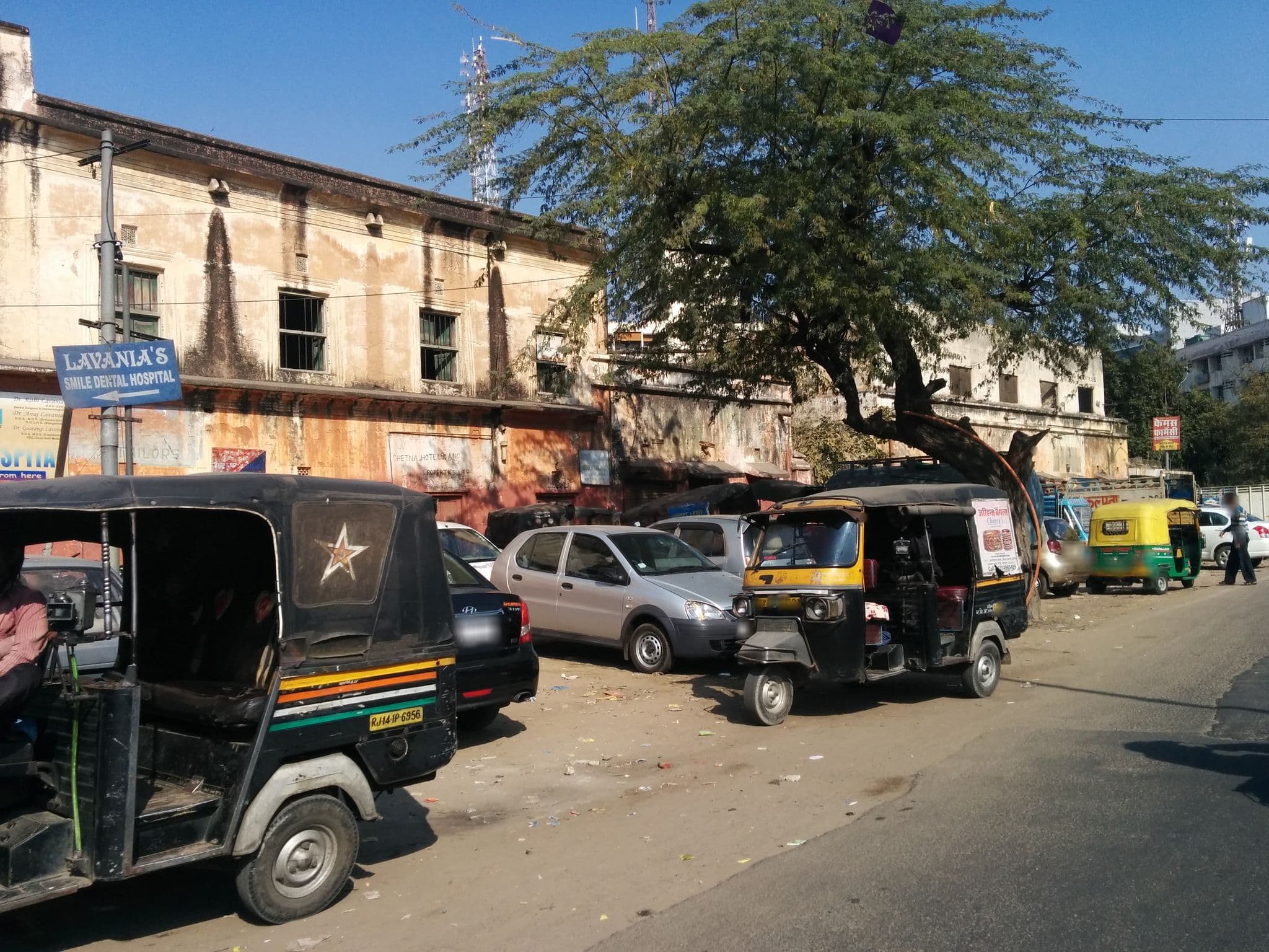 Street view near Hotel Aashish, Jaipur — © sashazykov (CC BY-SA · Mapillary)