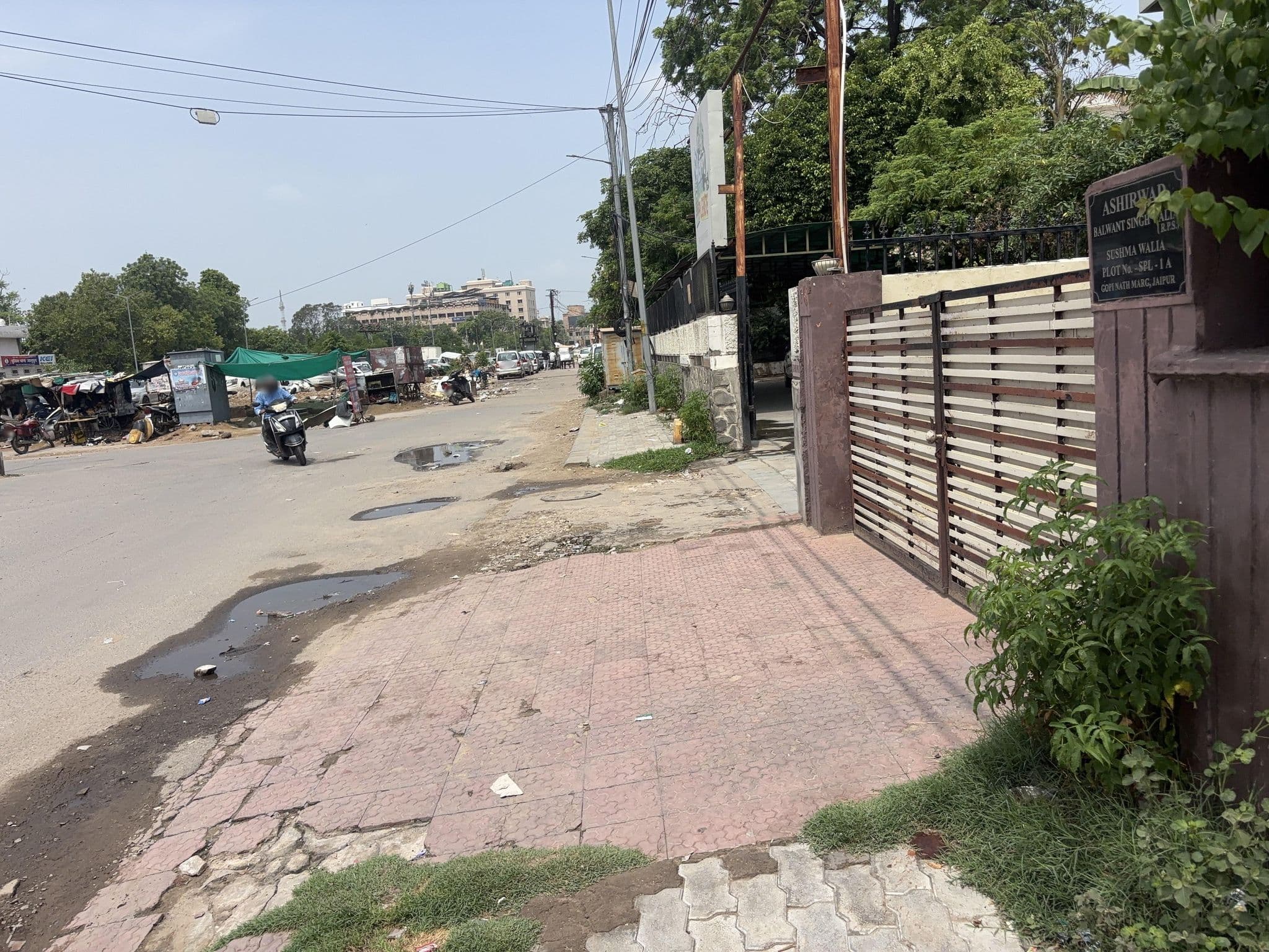 Street view near Bhim Vilas, Jaipur — © robot8a (CC BY-SA · Mapillary)
