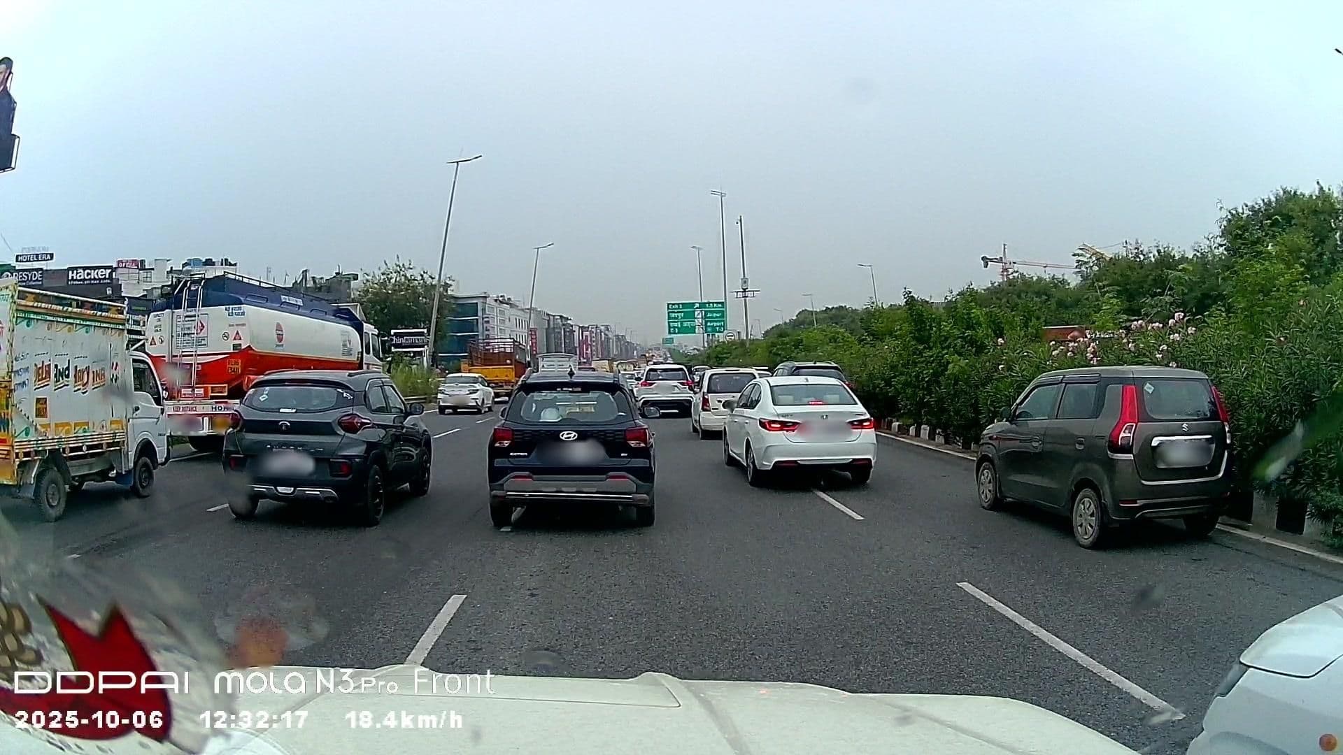 Street view near Hotel Almati Inn, Malakpur Kohi Rangpur — © Ibigrp (CC BY-SA · Mapillary)