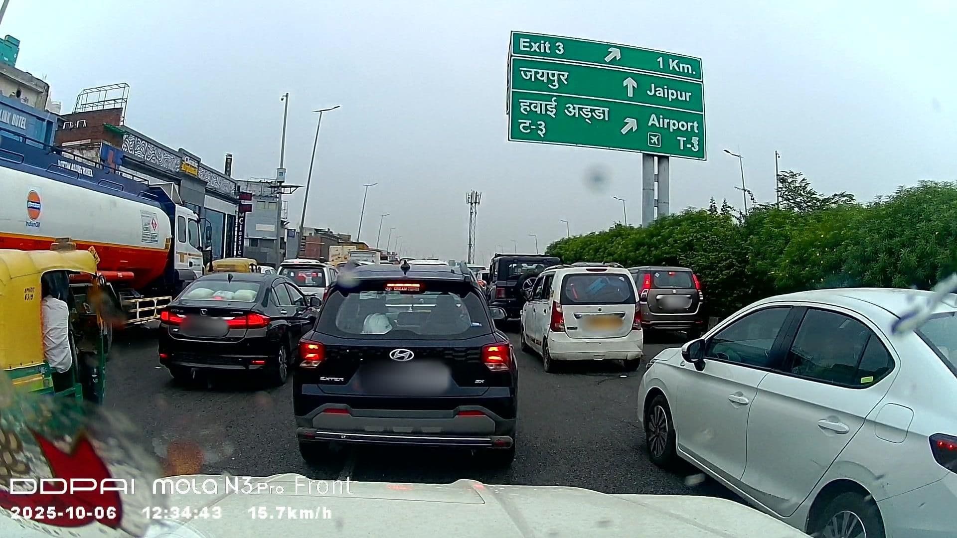 Street view near Hotel Waves New Delhi, Malakpur Kohi Rangpur — © Ibigrp (CC BY-SA · Mapillary)