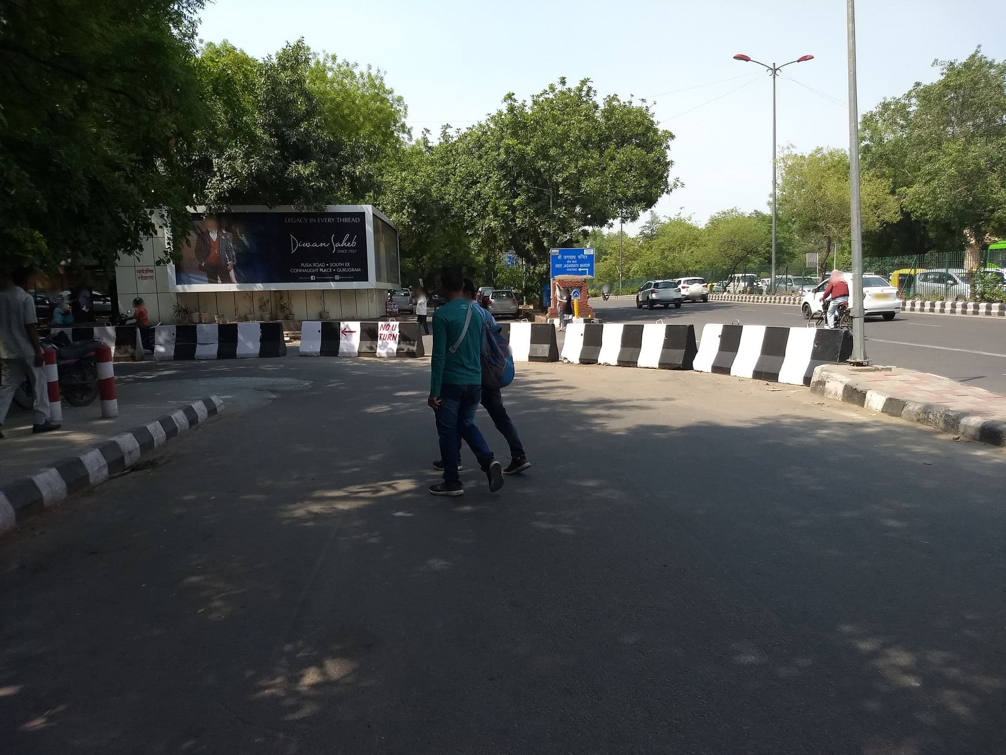 Street view near Hotel Oscar, Saiyad-ul-ajaib — © sanjuyadav (CC BY-SA · Mapillary)