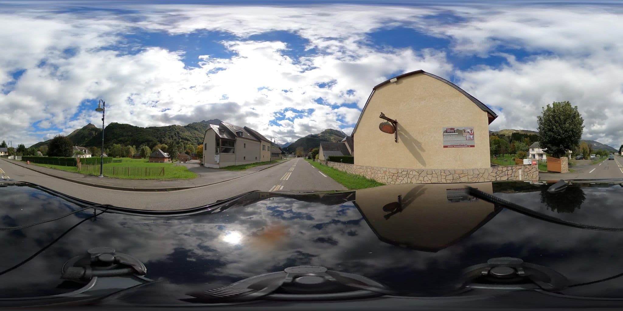 Street view near Les Estives d'Arrens, Argelès-Gazost — © tumblecow (CC BY-SA · Mapillary)