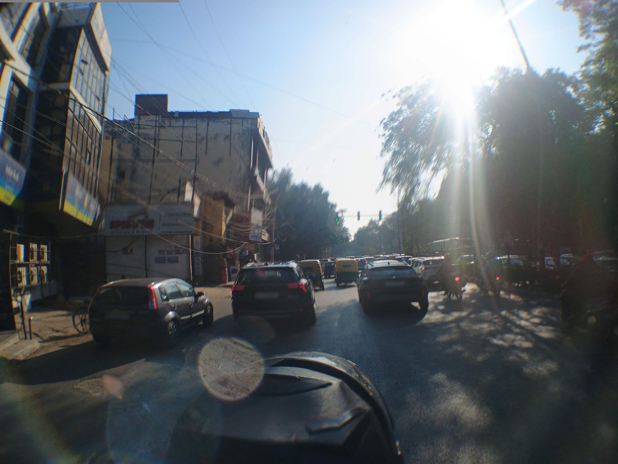 Street view near sarovar, Saiyad-ul-ajaib — © Pardeep87042 (CC BY-SA · Mapillary)