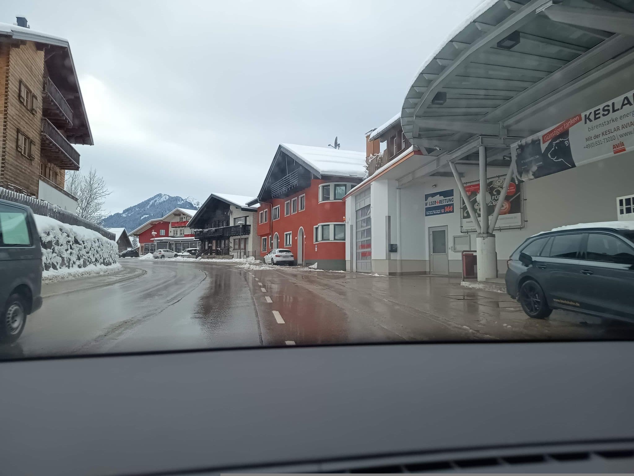 Street view near Haus Irmgard, Riezlern — © zuse (CC BY-SA · Mapillary)