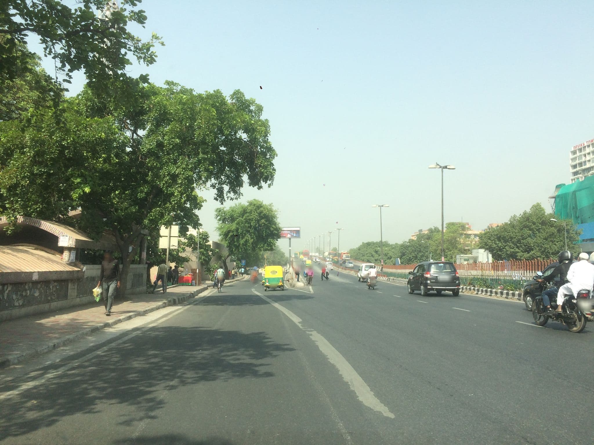 Street view near Clarks Inn Nehru Place, Kotla Mahigiran — © kushal (CC BY-SA · Mapillary)