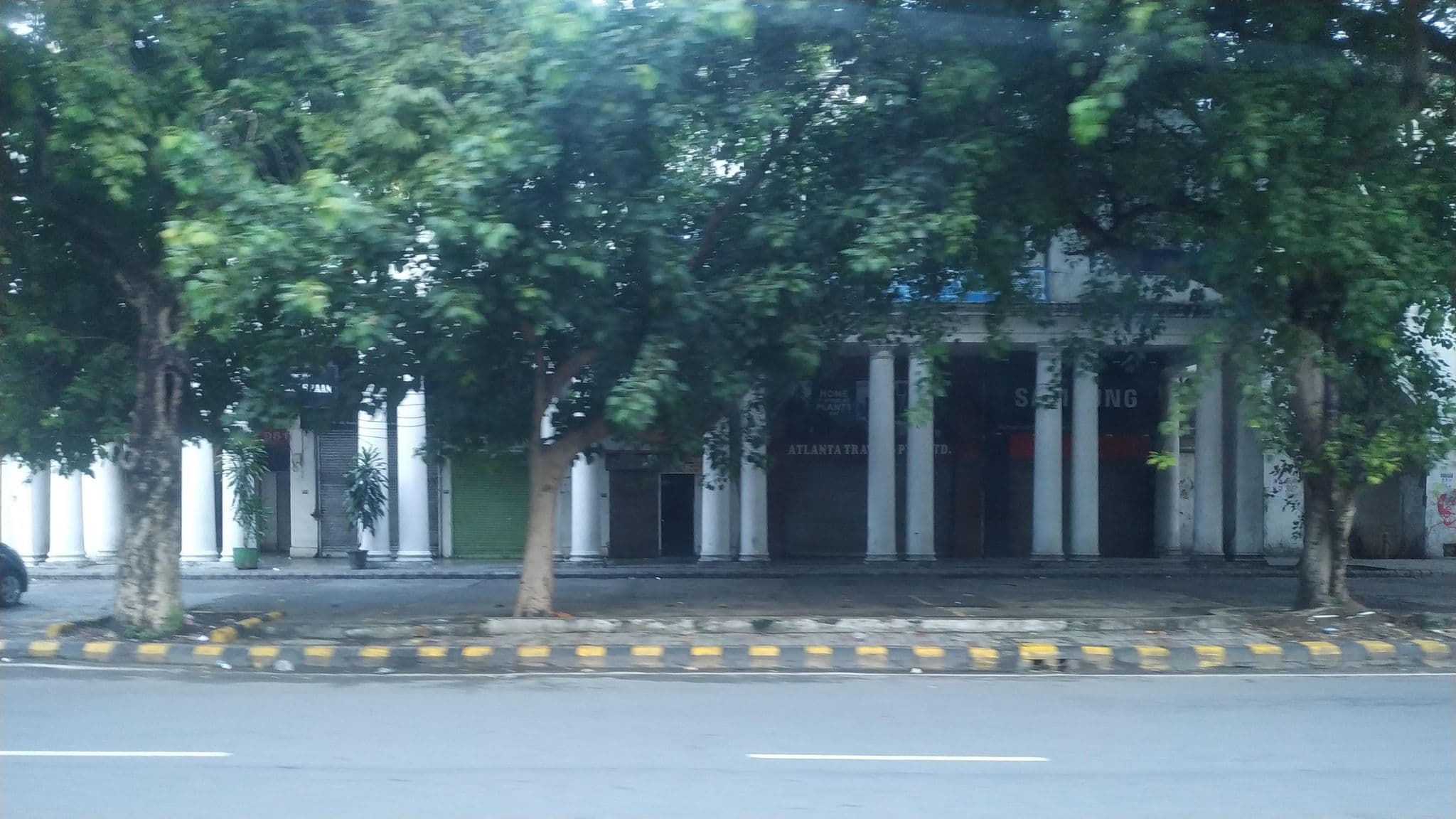 Street view near Fabhotel Daffodil, New Delhi — © mapillary0101 (CC BY-SA · Mapillary)