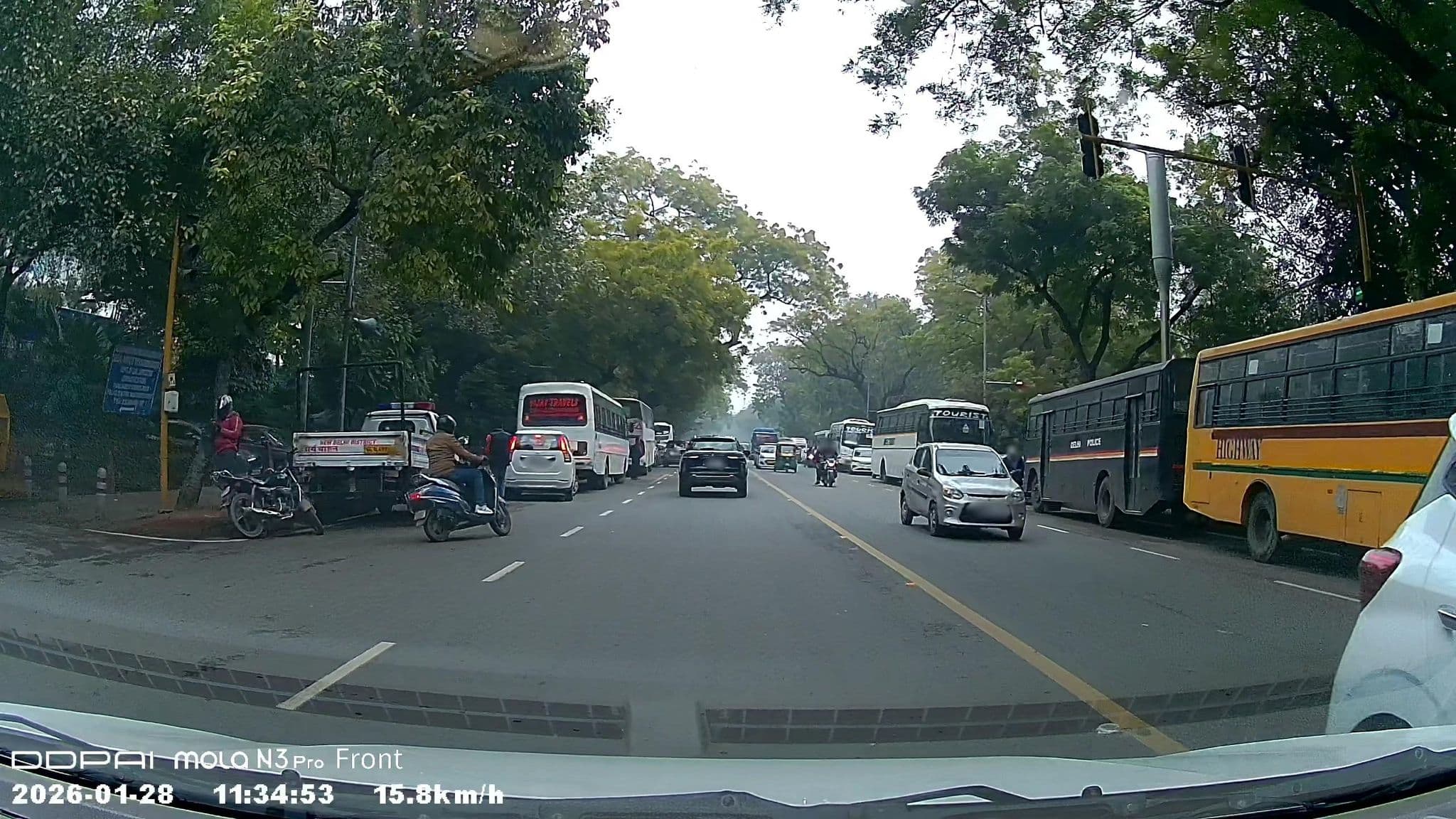 Street view near YWCA International Hostel, New Delhi — © Ibigrp (CC BY-SA · Mapillary)