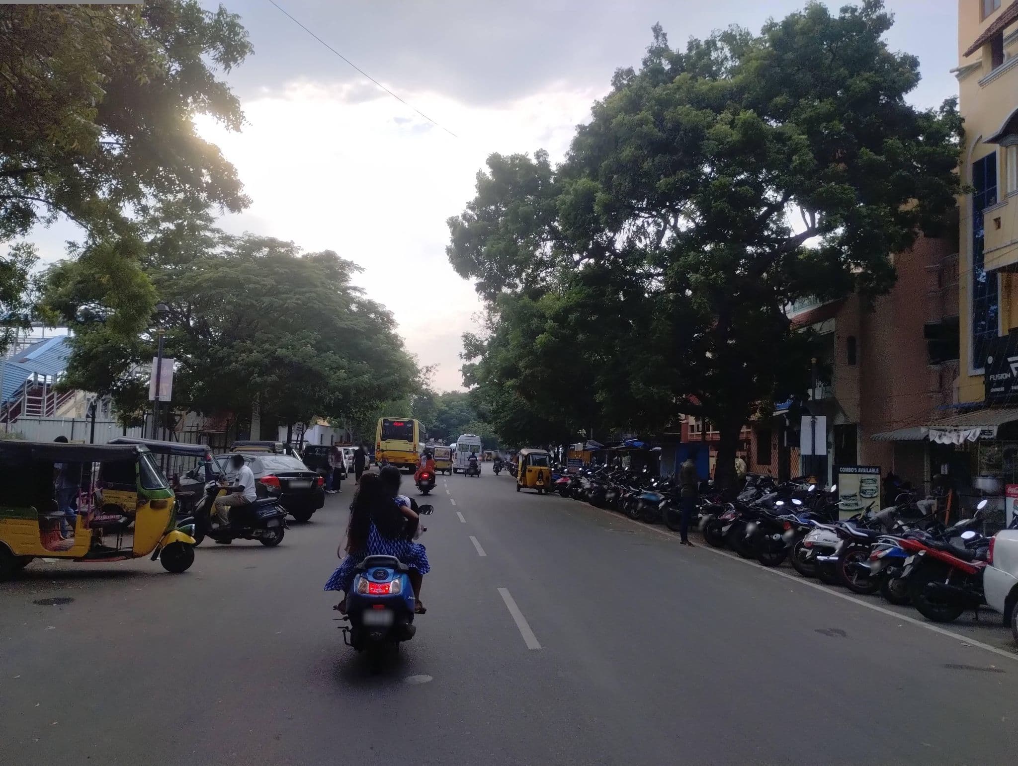 Street view near Treebo South Avenue, Puducherry — © spvhere (CC BY-SA · Mapillary)