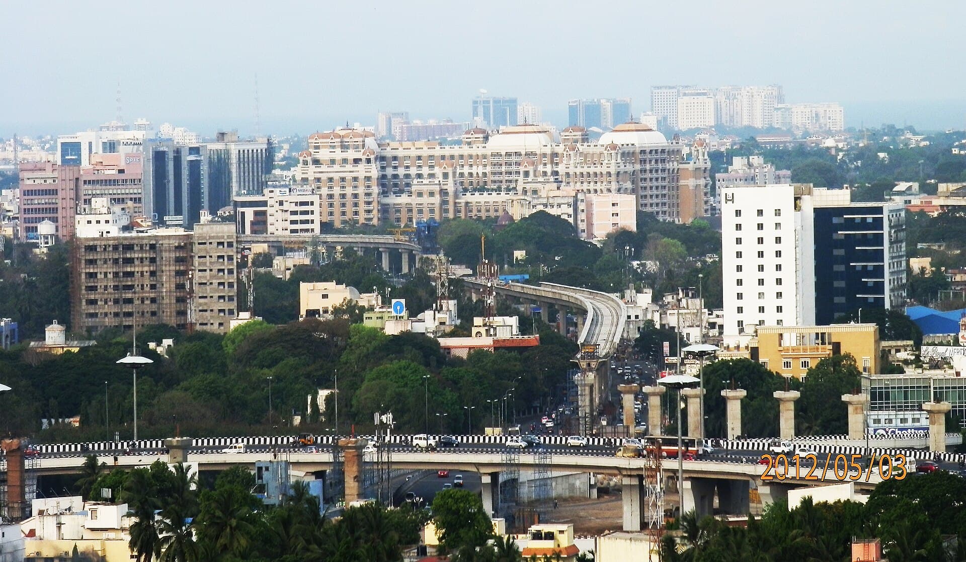 ITC Grand Chola (via Wikimedia Commons, CC BY-SA 3.0)