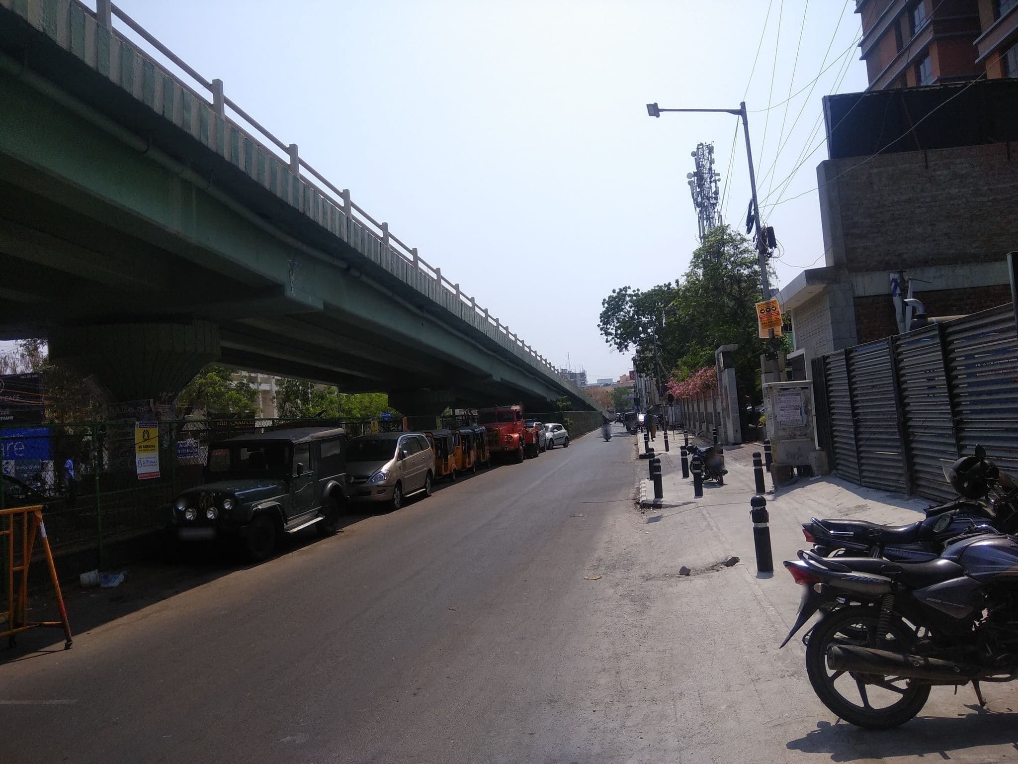 Street view near Hotel Sree Krishna, Chennai — © vedachalam (CC BY-SA · Mapillary)