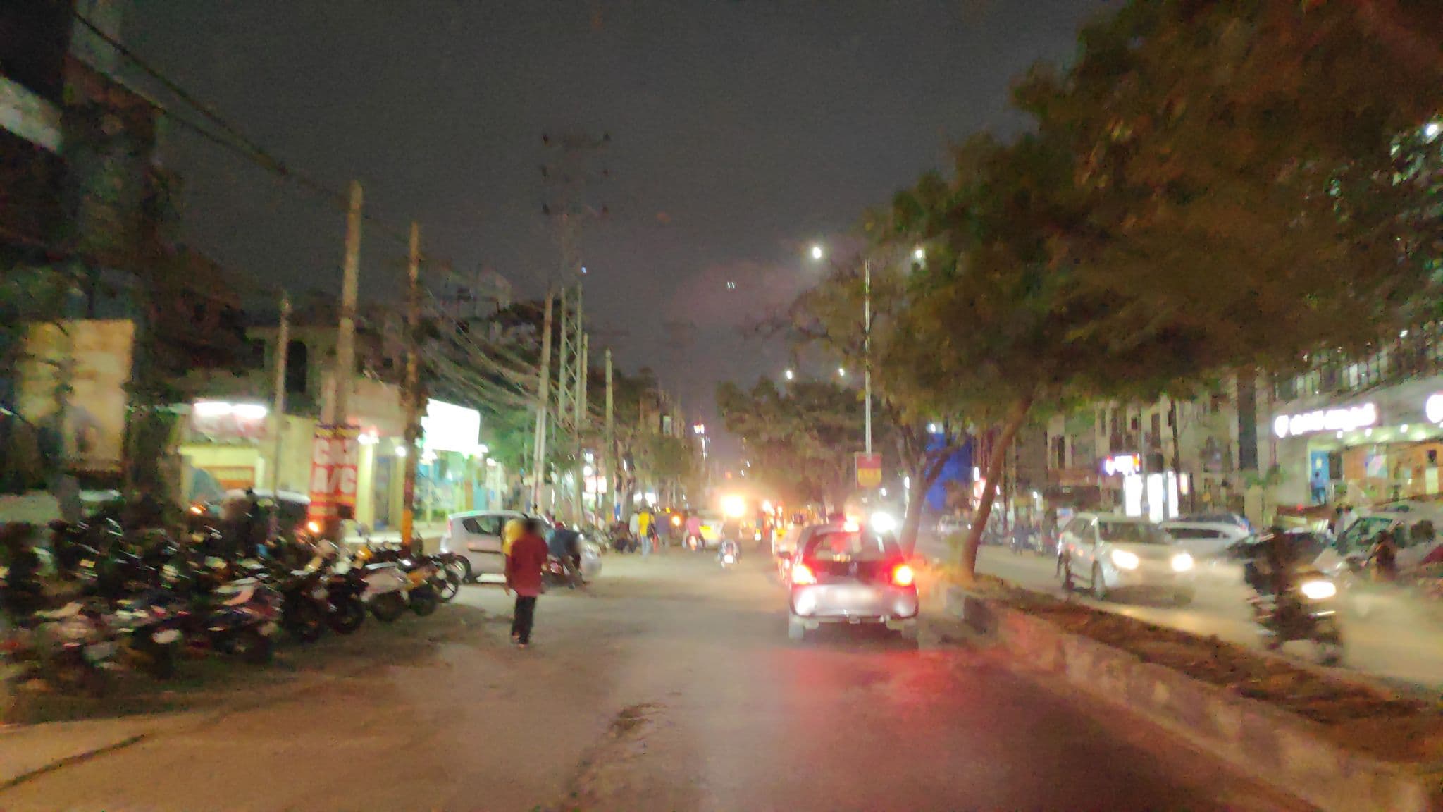 Street view near Hotel Sitara Grand Kukatpally, Kukatpally — © shyamchippa (CC BY-SA · Mapillary)