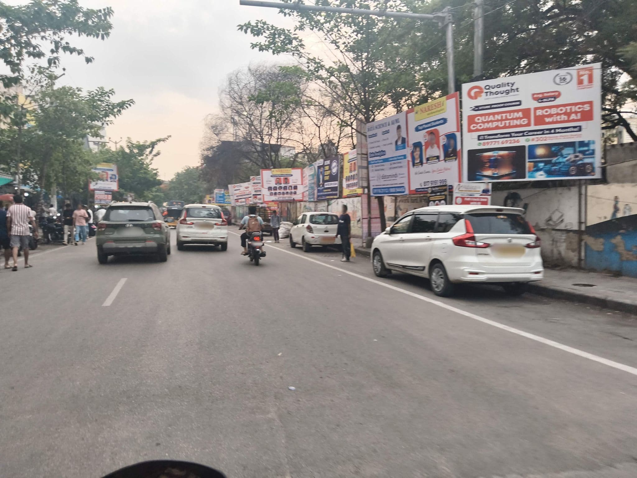 Street view near Mayuri Lodge, Rāniganj — © _Saipriya_ (CC BY-SA · Mapillary)