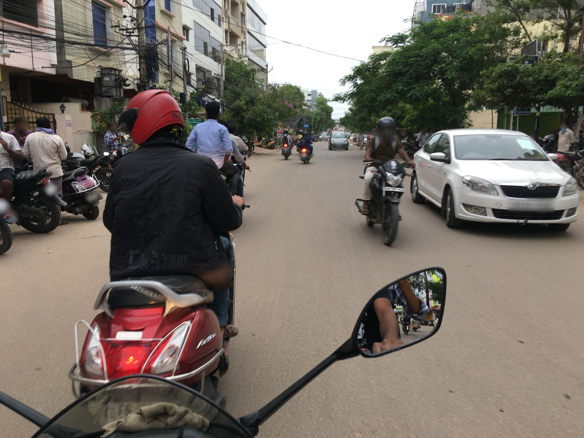 Street view near Hotel Horizon Residency, Kukatpally — © suryabhaskar (CC BY-SA · Mapillary)