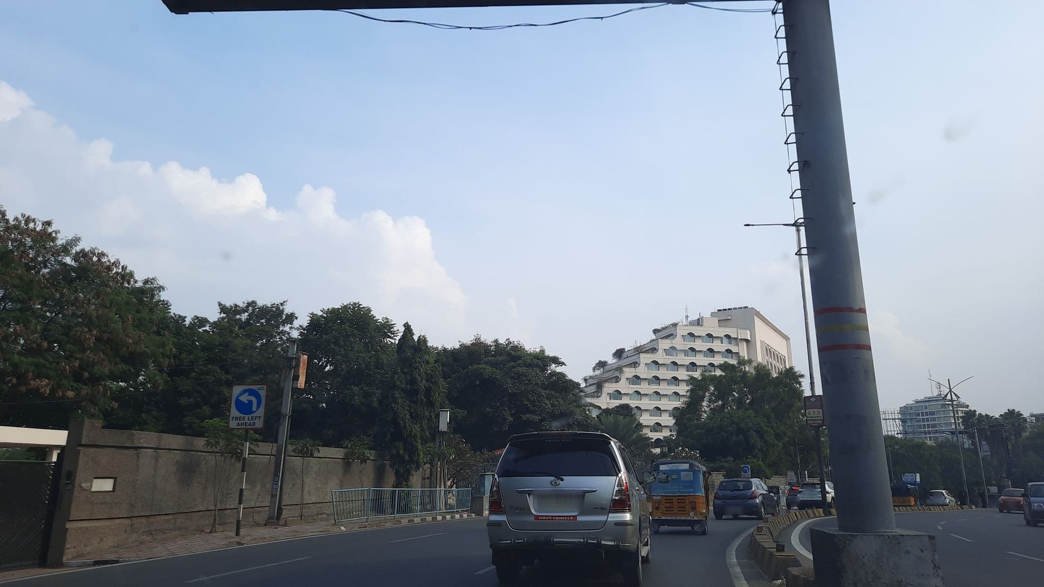 Street view near Holiday Inn Krishna, Hyderabad — © abhi207 (CC BY-SA · Mapillary)