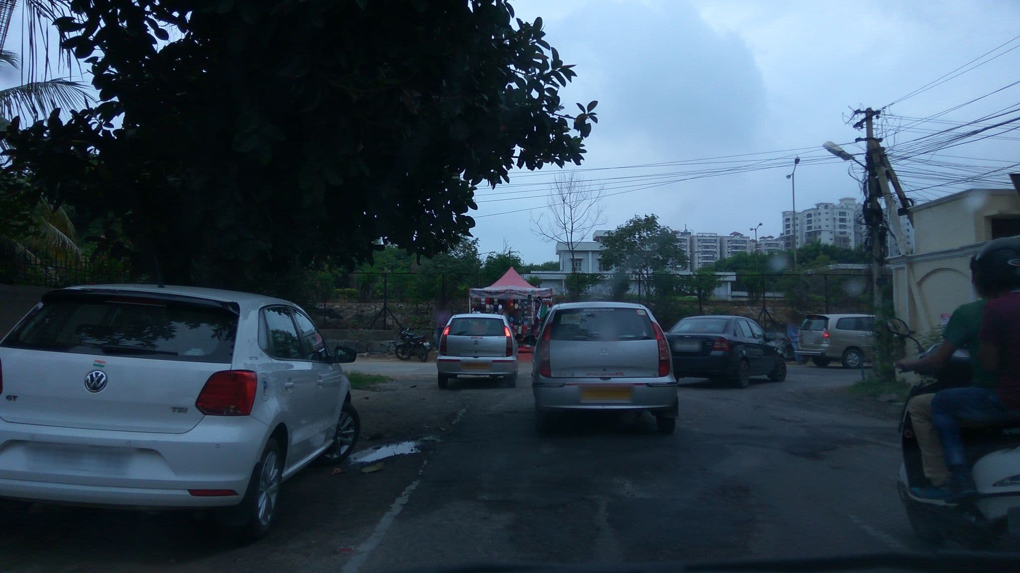 Street view near Syening Service Apartment, Kukatpally — © natarajakaveeti (CC BY-SA · Mapillary)
